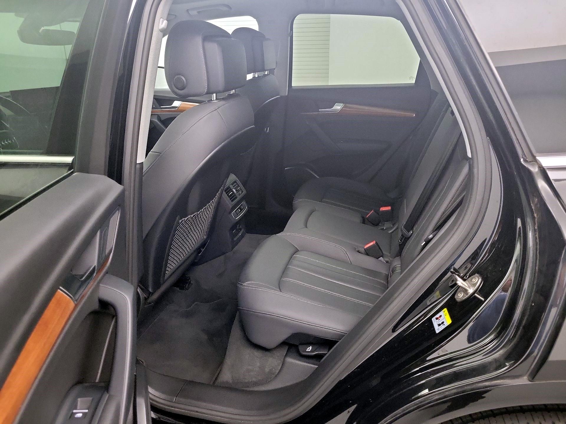 Thumbnail: 2021 Audi Q5 - 18