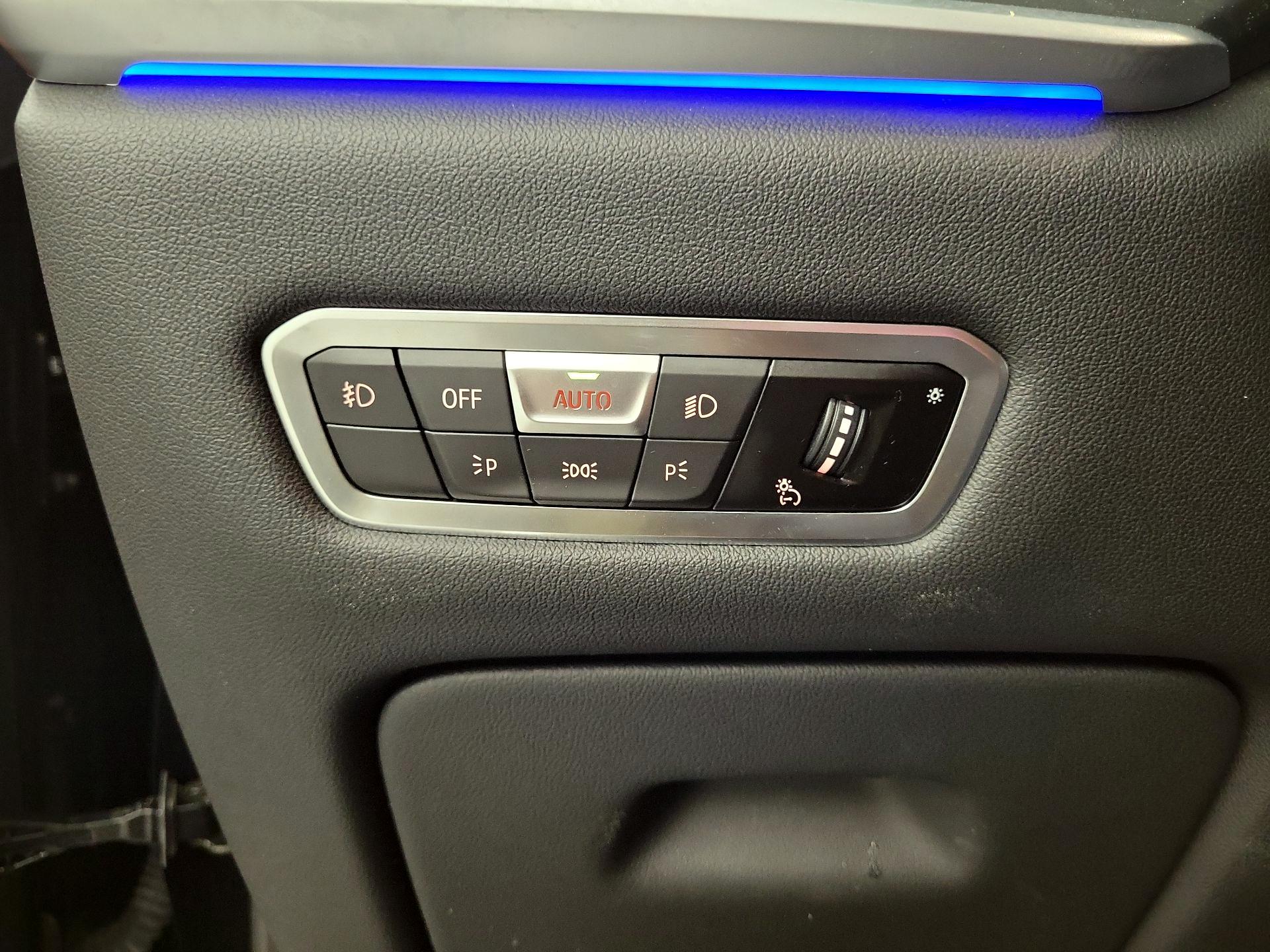 Thumbnail: 2022 BMW X7 - 13