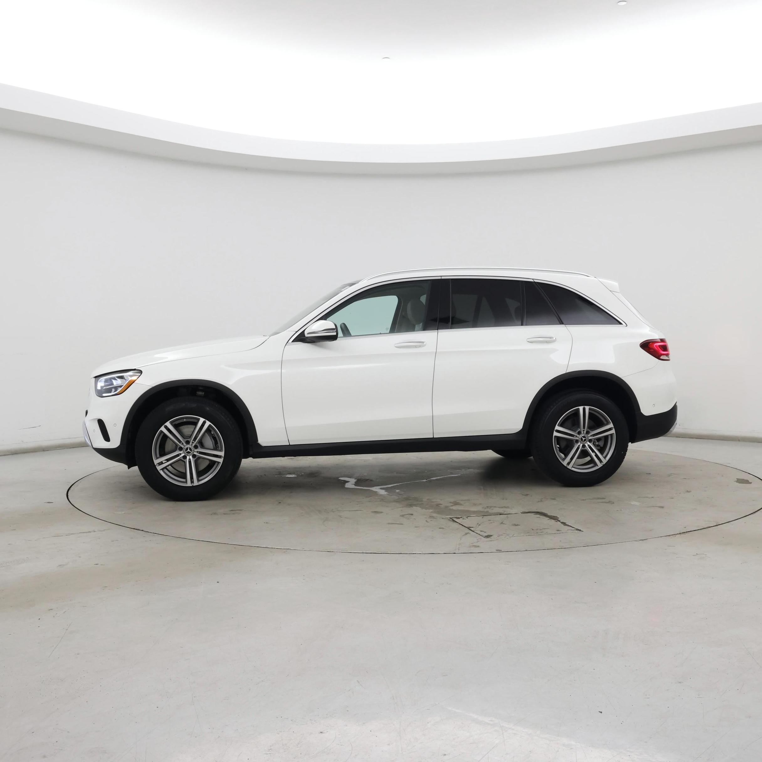 Thumbnail: 2021 Mercedes-Benz GLC - 3