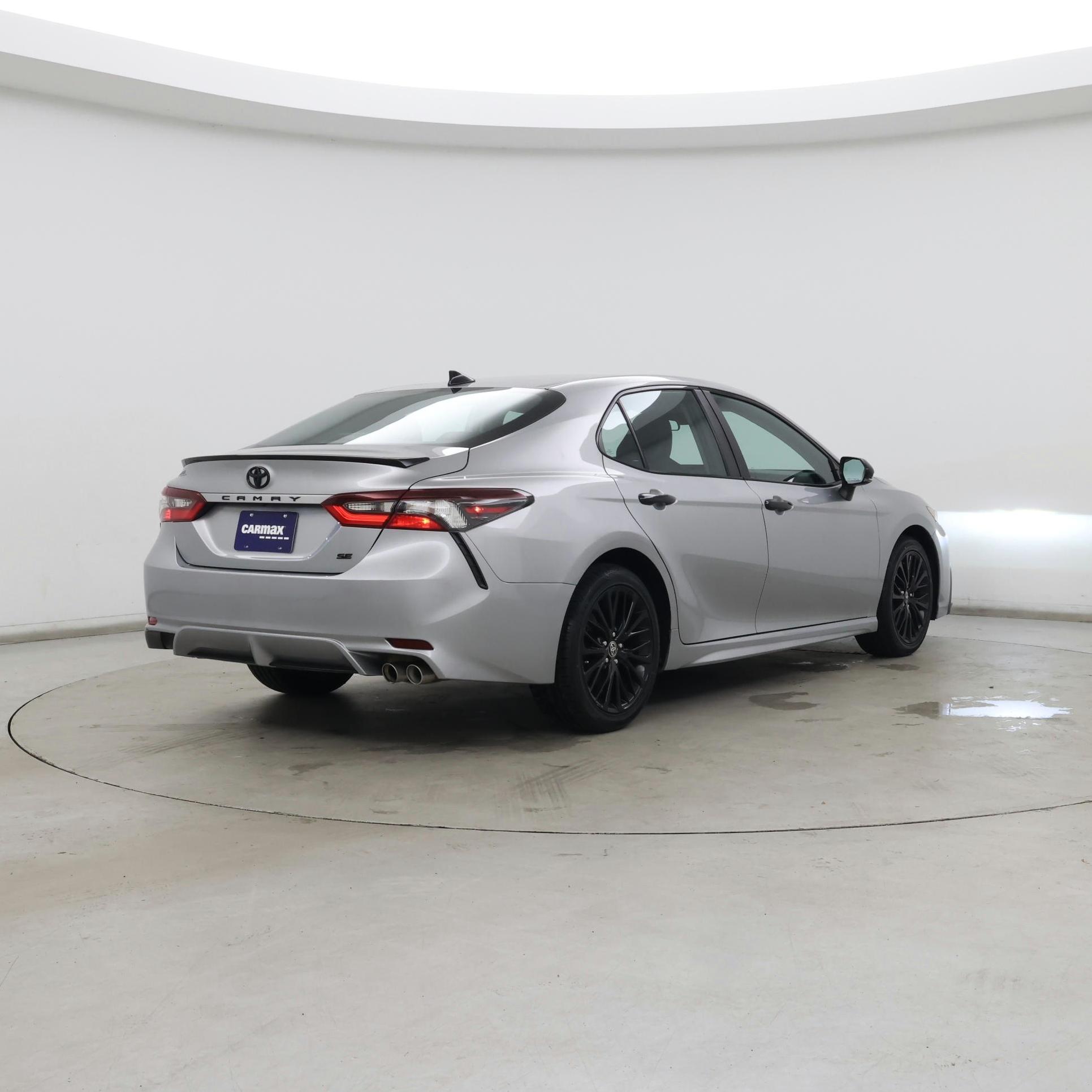 Thumbnail: 2022 Toyota Camry - 8