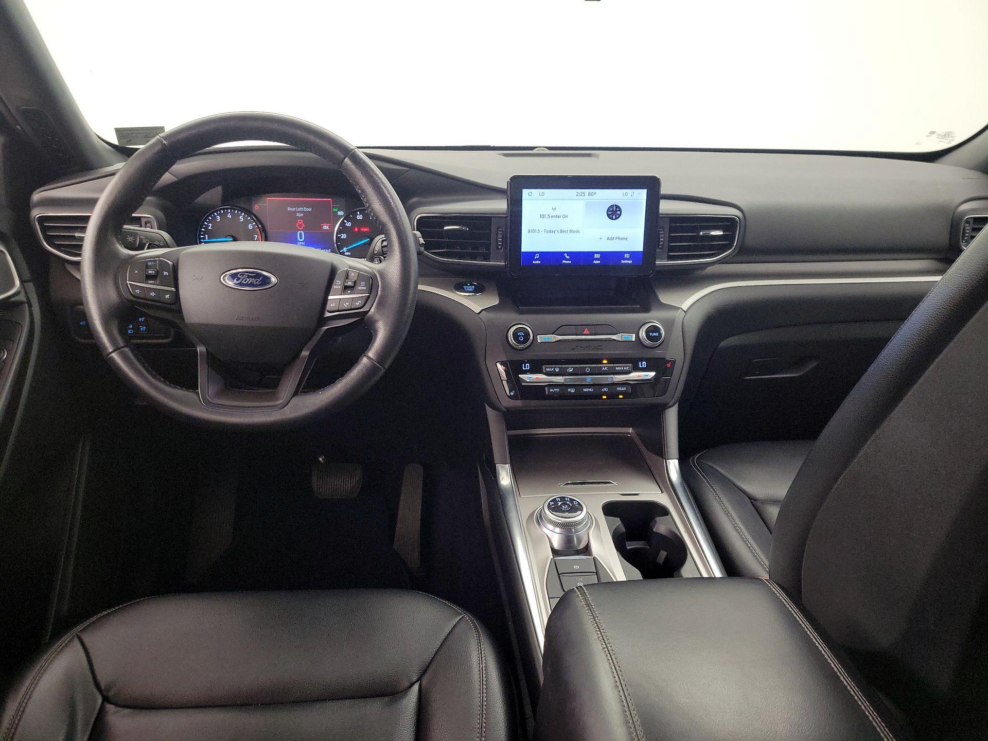 Thumbnail: 2020 Ford Explorer - 9
