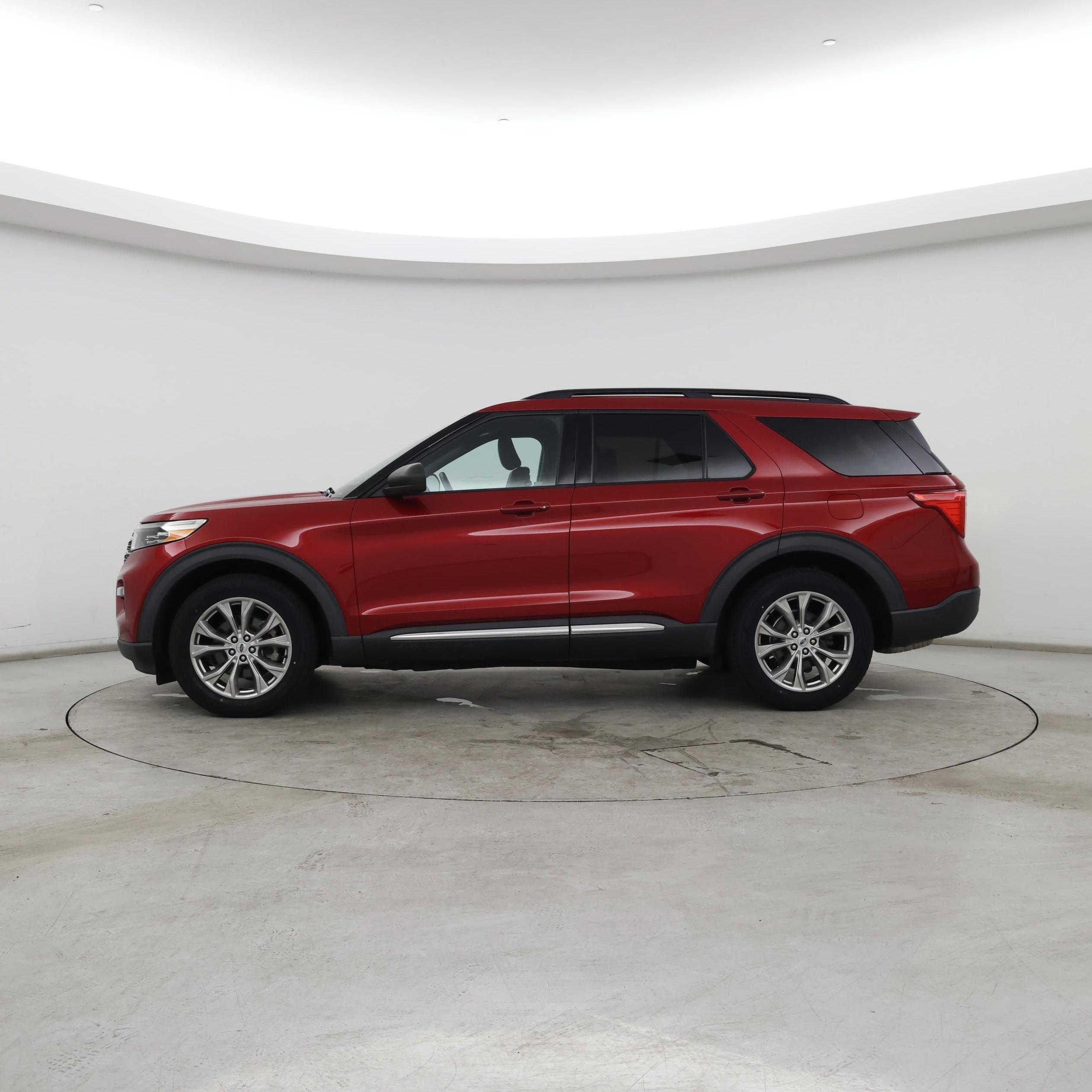 Thumbnail: 2020 Ford Explorer - 3