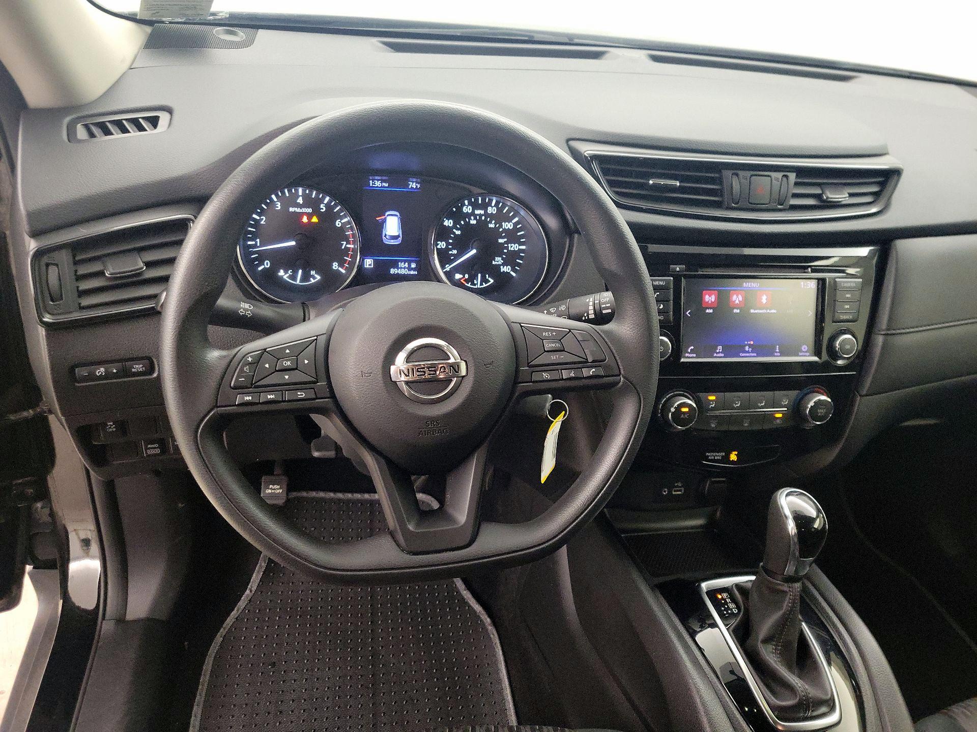 Thumbnail: 2018 Nissan Rogue - 10