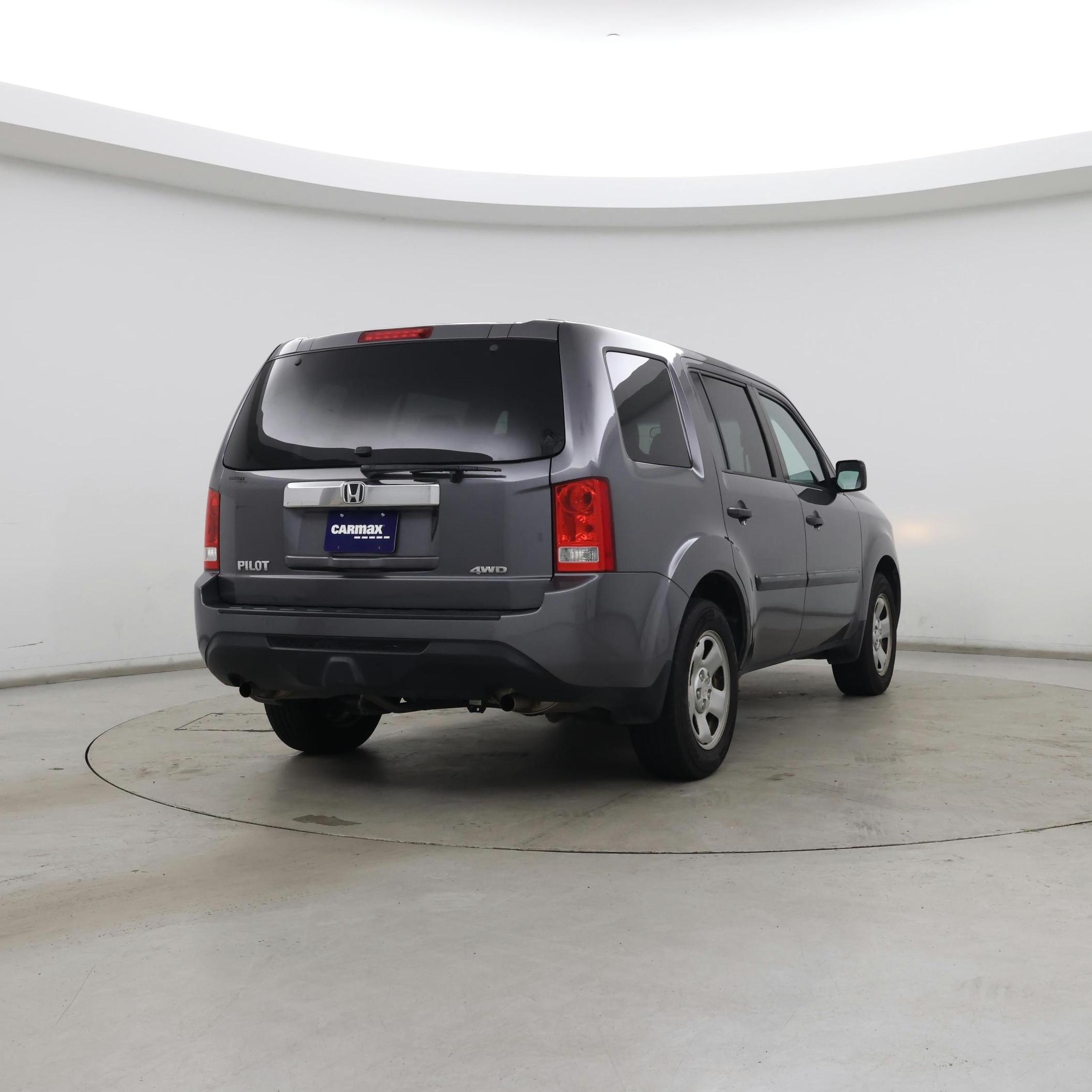 Thumbnail: 2015 Honda Pilot - 8