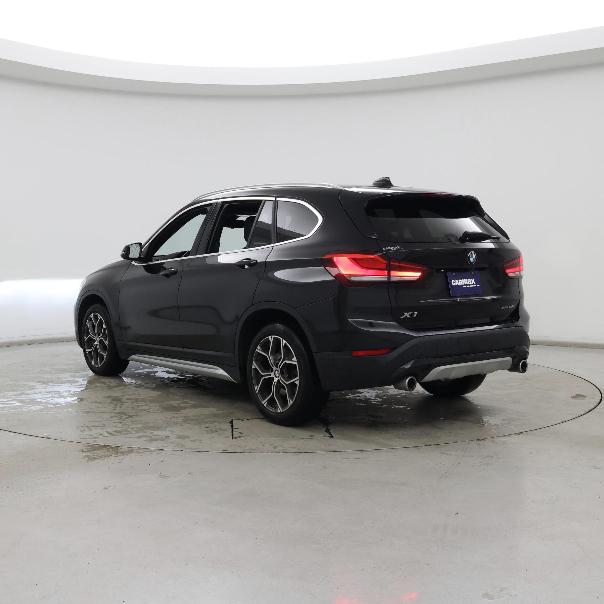 Thumbnail: 2020 BMW X1 - 2