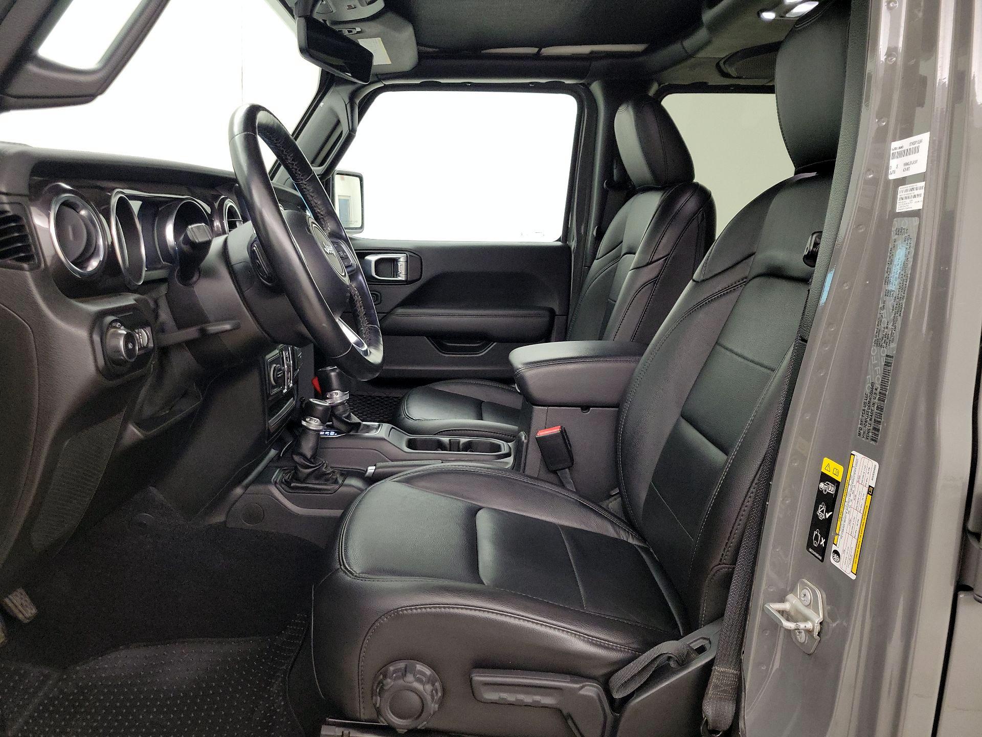 Thumbnail: 2021 Jeep Wrangler - 11