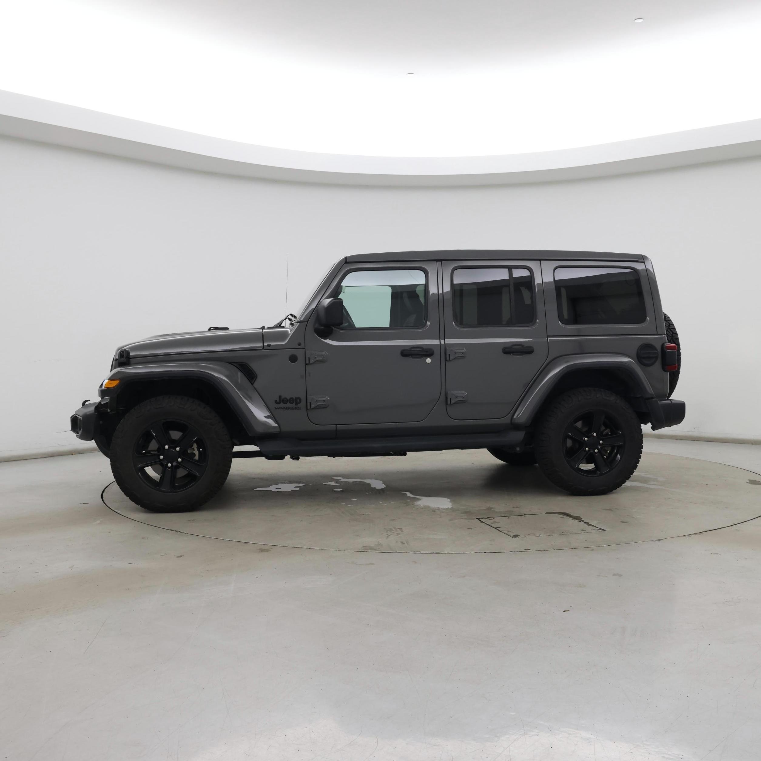 Thumbnail: 2021 Jeep Wrangler - 3