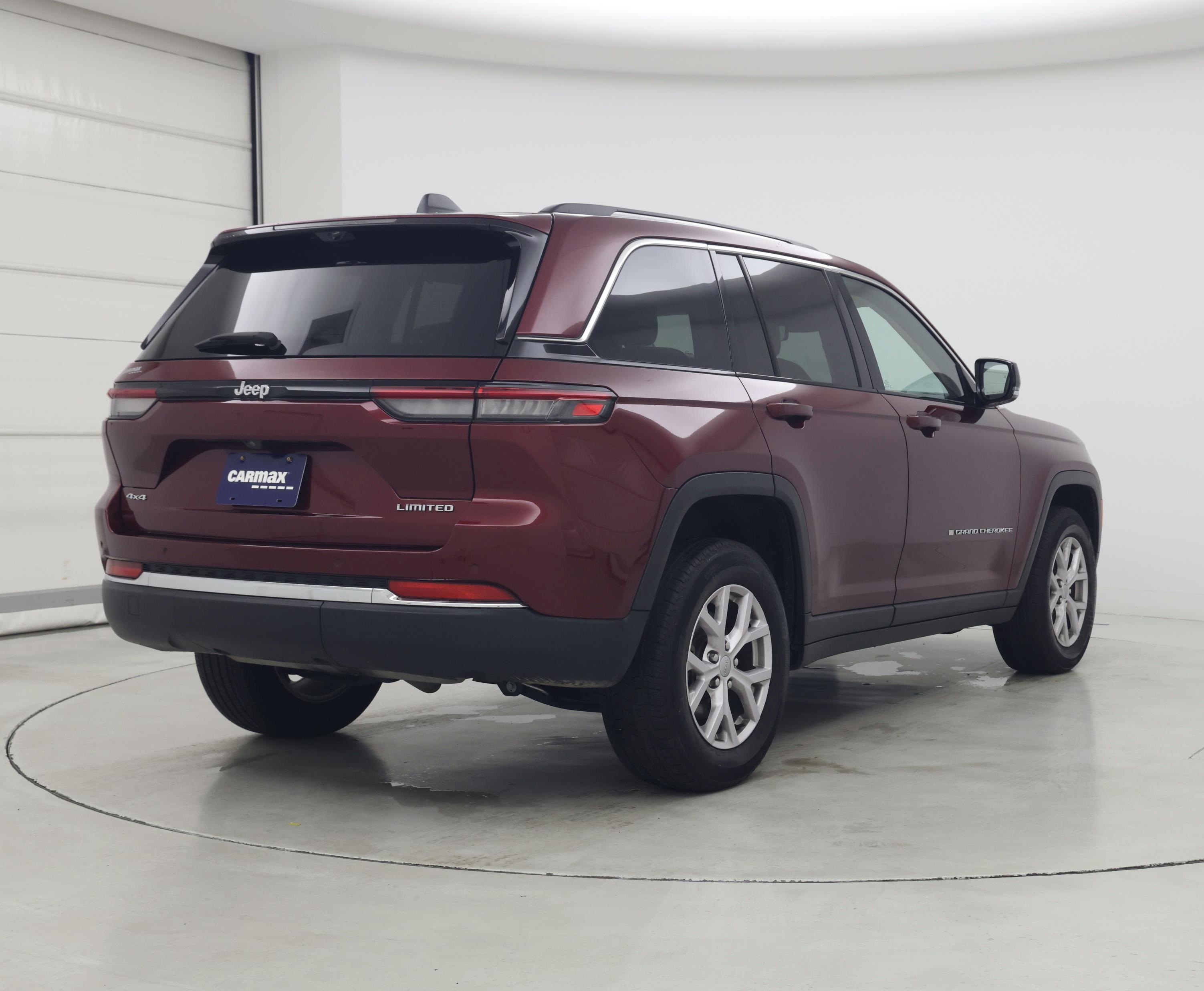 Thumbnail: 2022 Jeep Grand Cherokee - 8