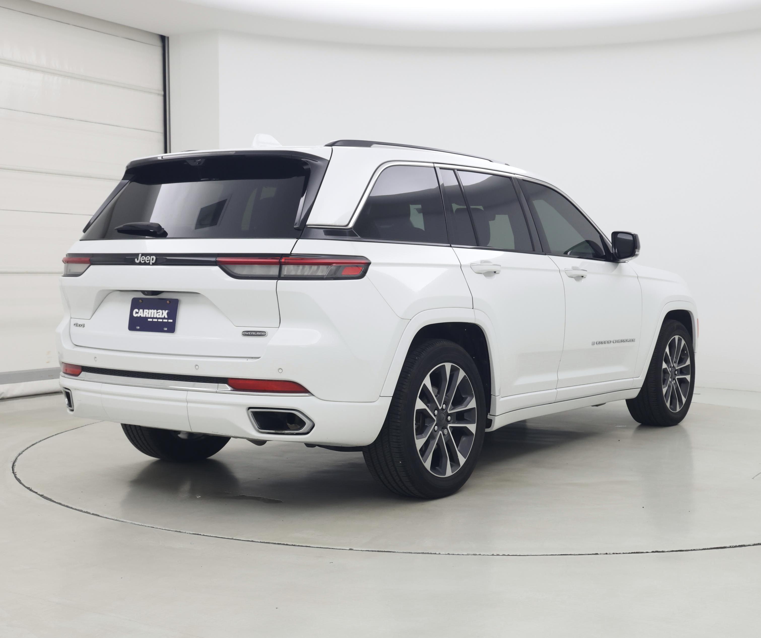 Thumbnail: 2022 Jeep Grand Cherokee - 8