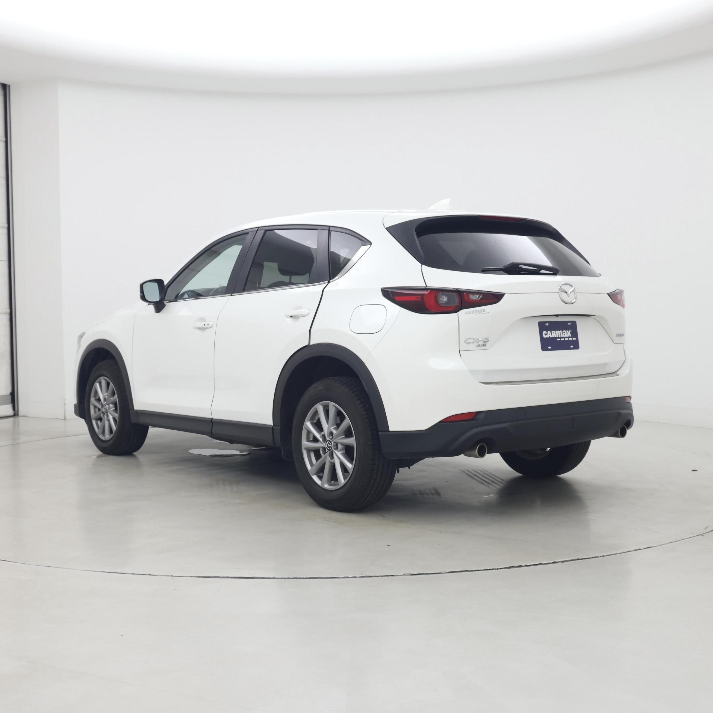 Thumbnail: 2022 Mazda CX-5 - 2