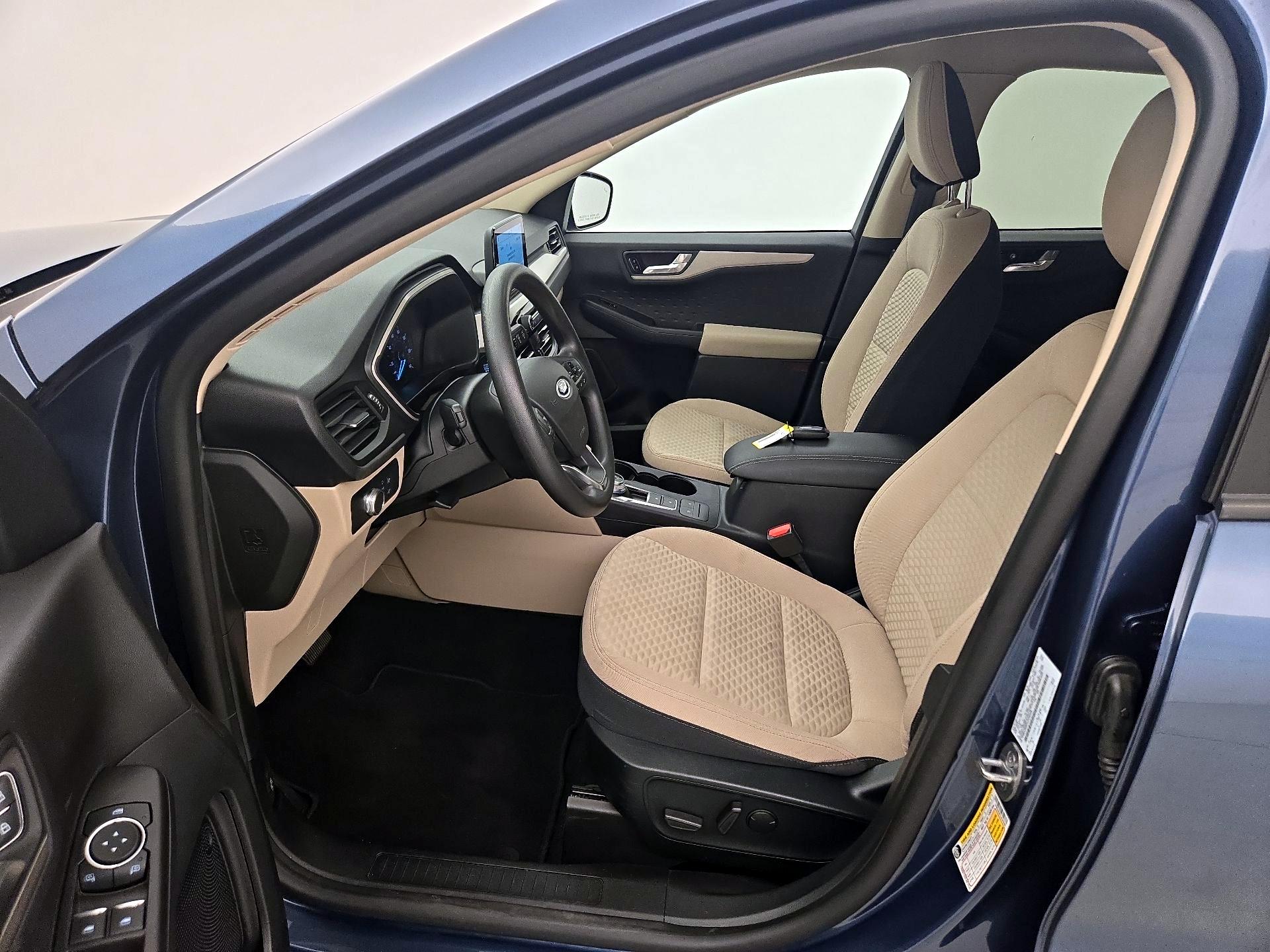 Thumbnail: 2020 Ford Escape - 11