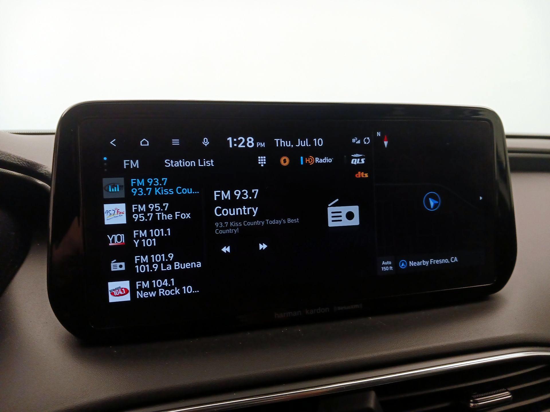Thumbnail: 2023 Hyundai Santa Fe - 16