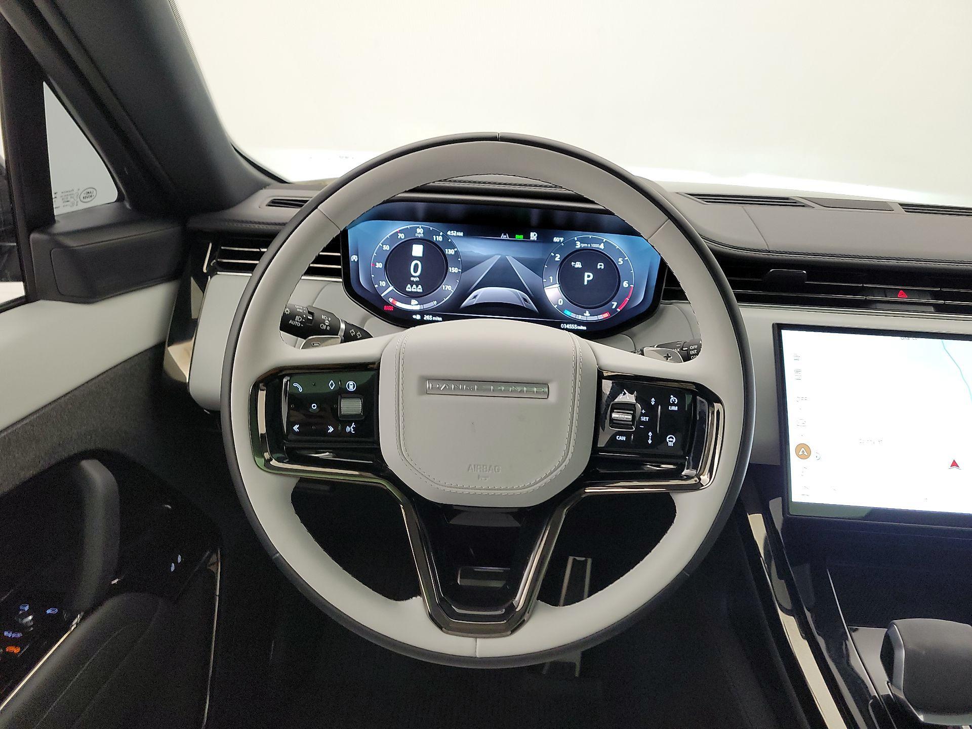 Thumbnail: 2024 Land Rover Range Rover Sport - 10