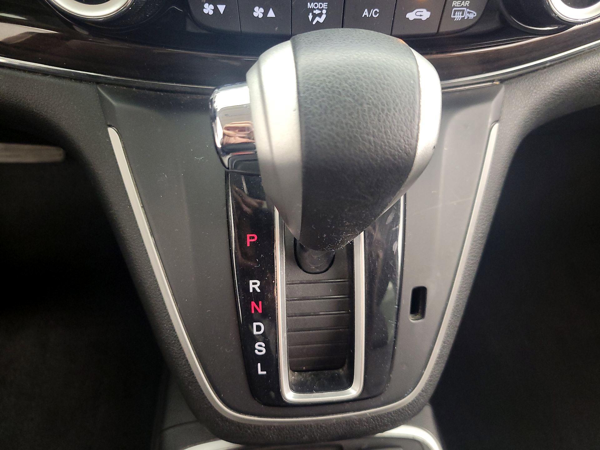 Thumbnail: 2015 Honda CR-V - 16