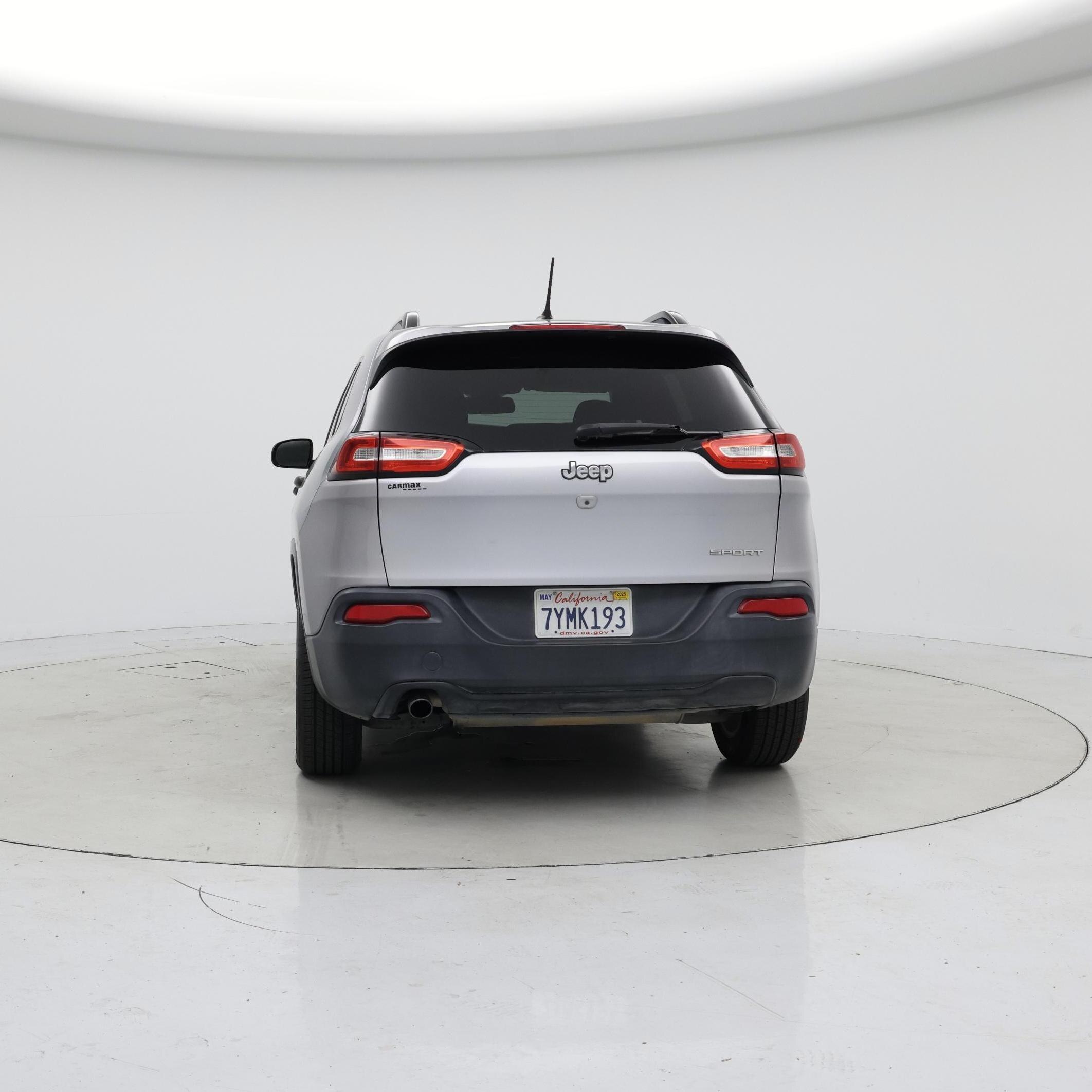 Thumbnail: 2017 Jeep Cherokee - 6