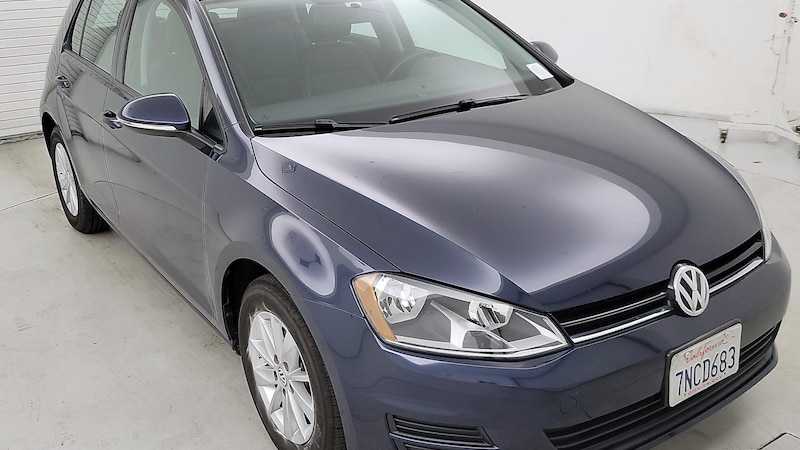 2015 Volkswagen Golf S Hero Image