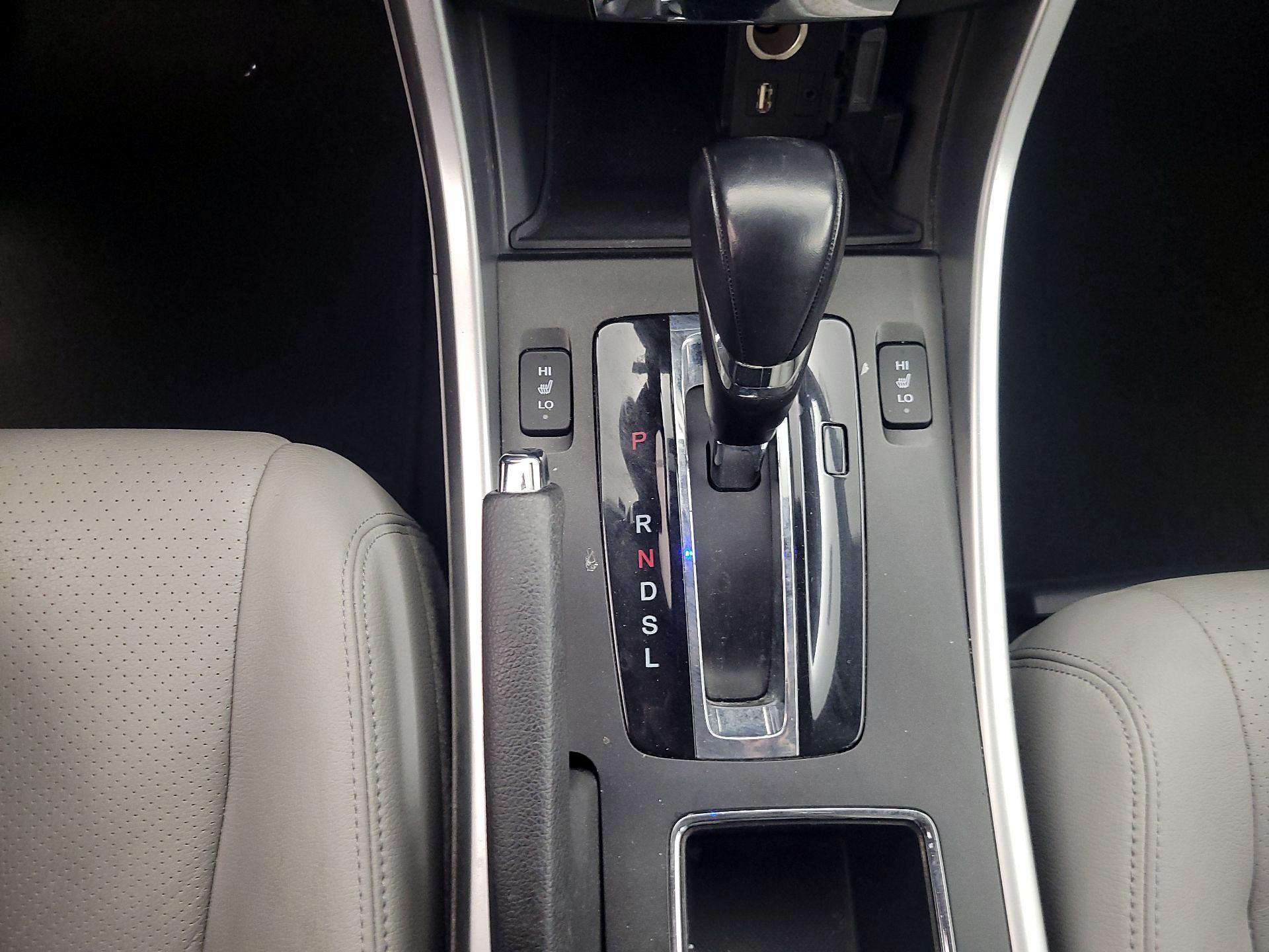 Thumbnail: 2014 Honda Accord - 16