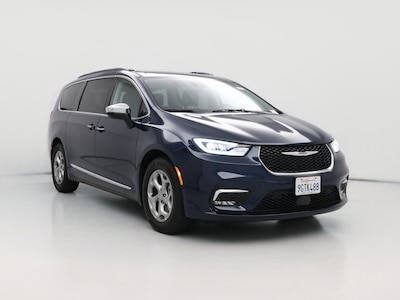 2023 Chrysler Pacifica Limited -
                Modesto, CA