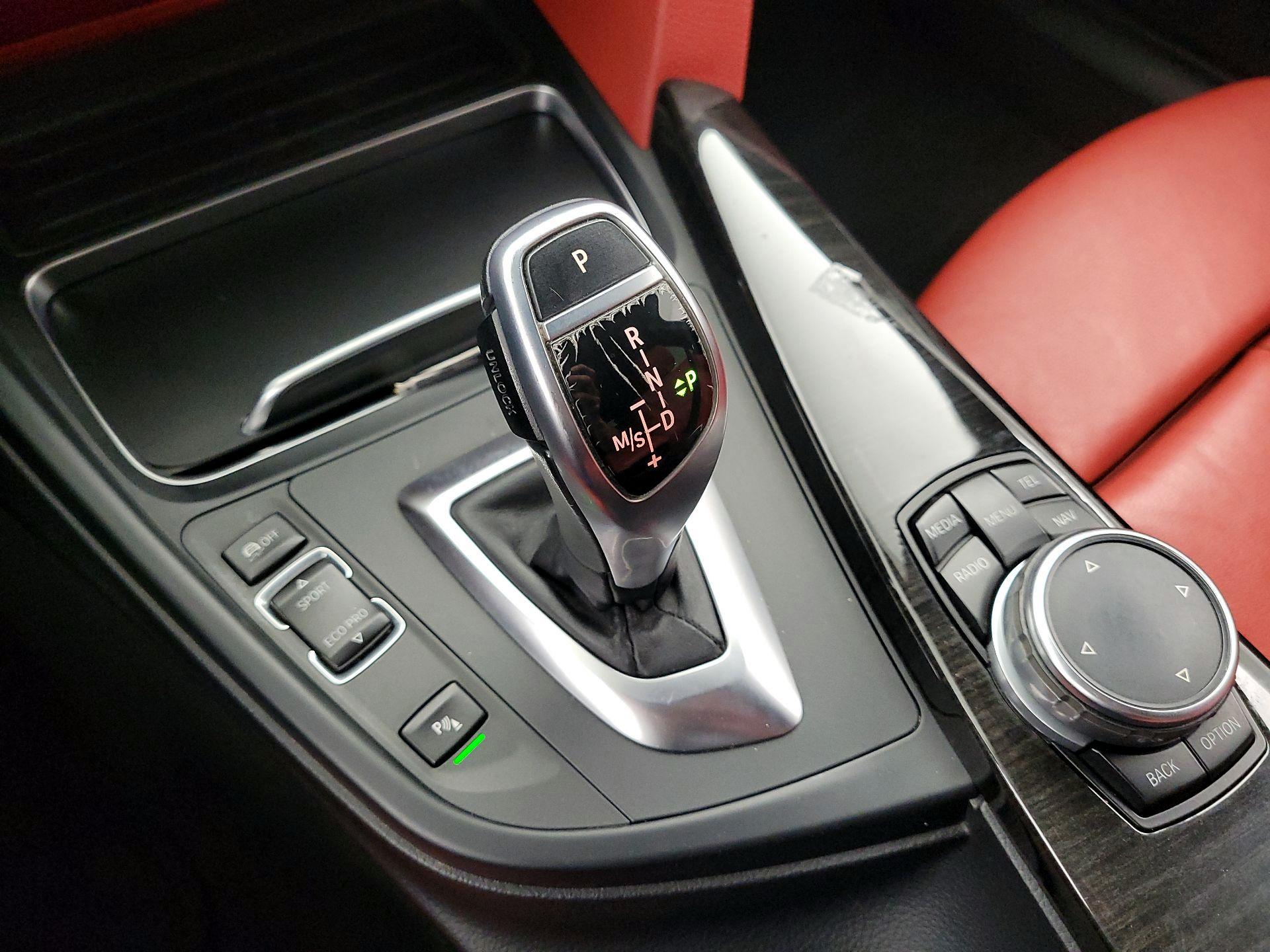 Thumbnail: 2016 BMW 4 Series - 18