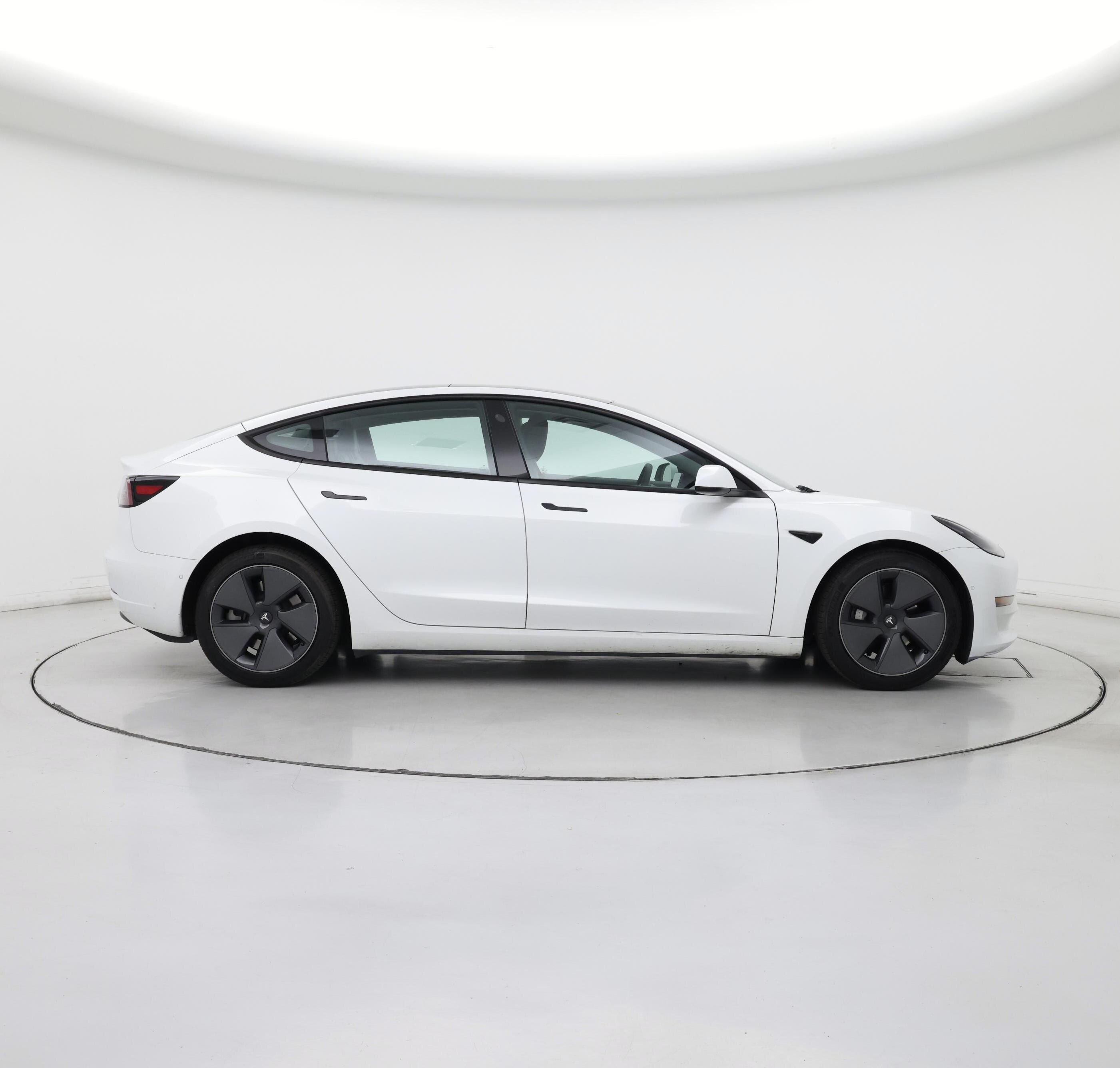 Thumbnail: 2021 Tesla Model 3 - 7