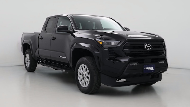 2024 Toyota Tacoma SR5 Hero Image