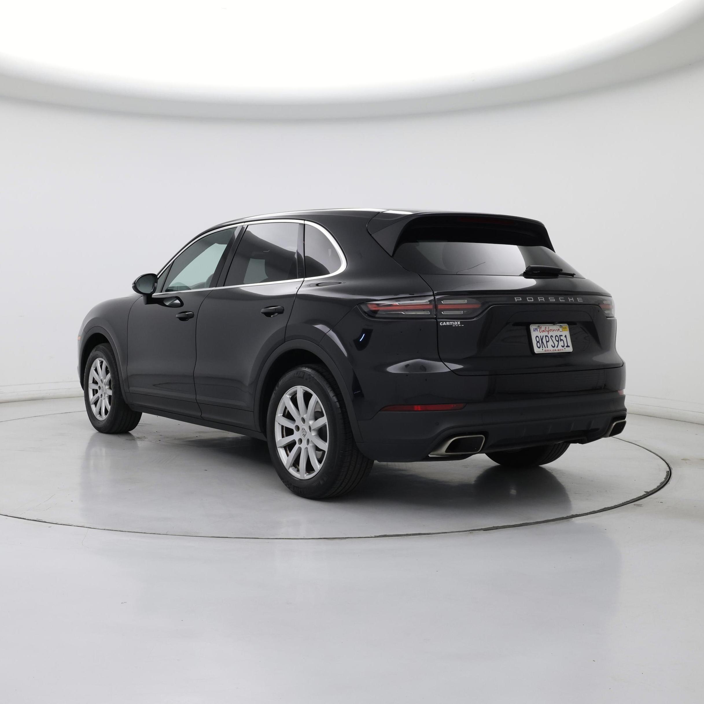 Thumbnail: 2019 Porsche Cayenne - 2
