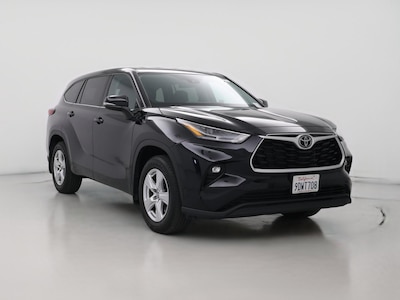 2022 Toyota Highlander LE -
                Bakersfield, CA