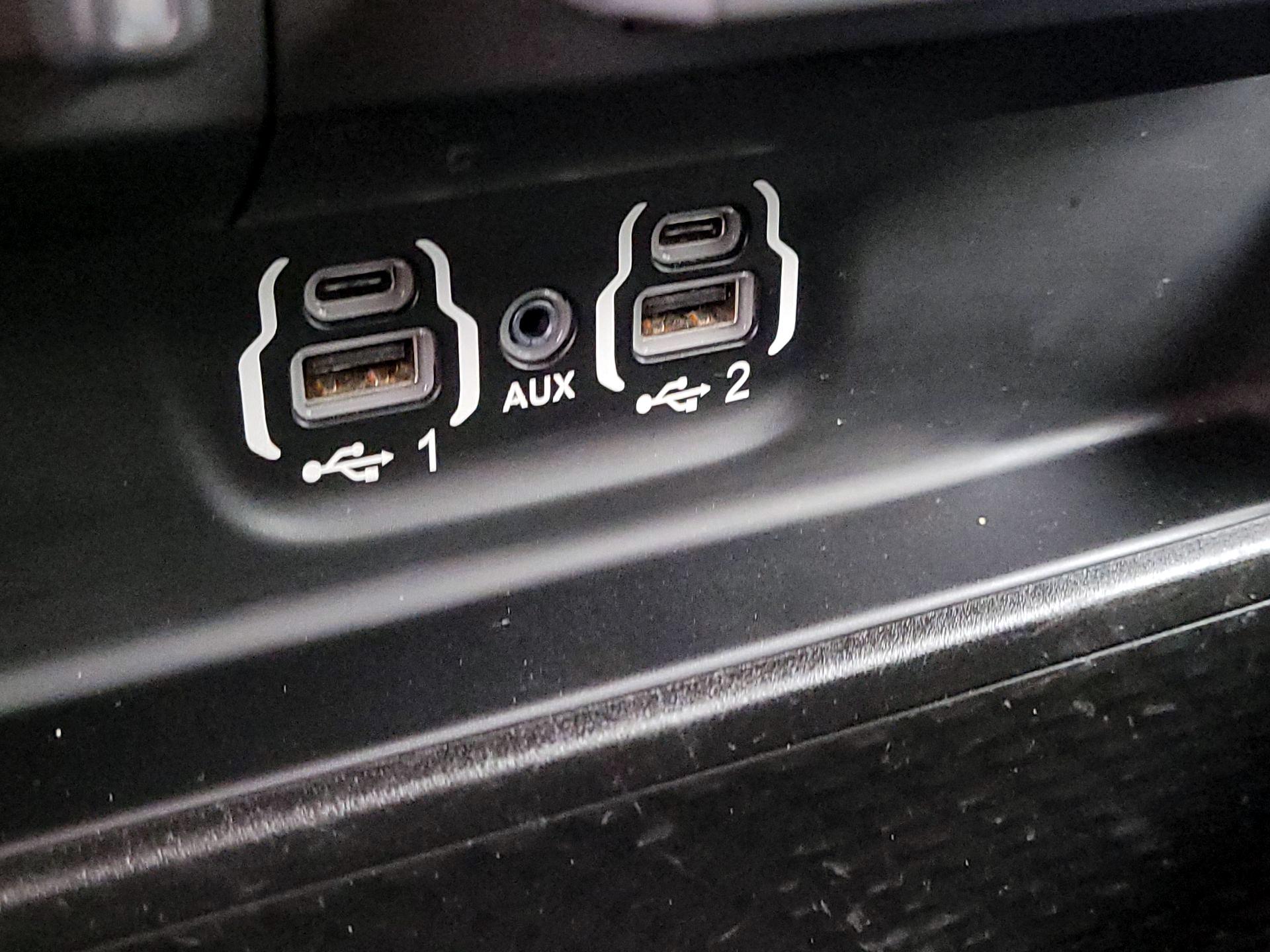 Thumbnail: 2021 RAM 1500 - 18
