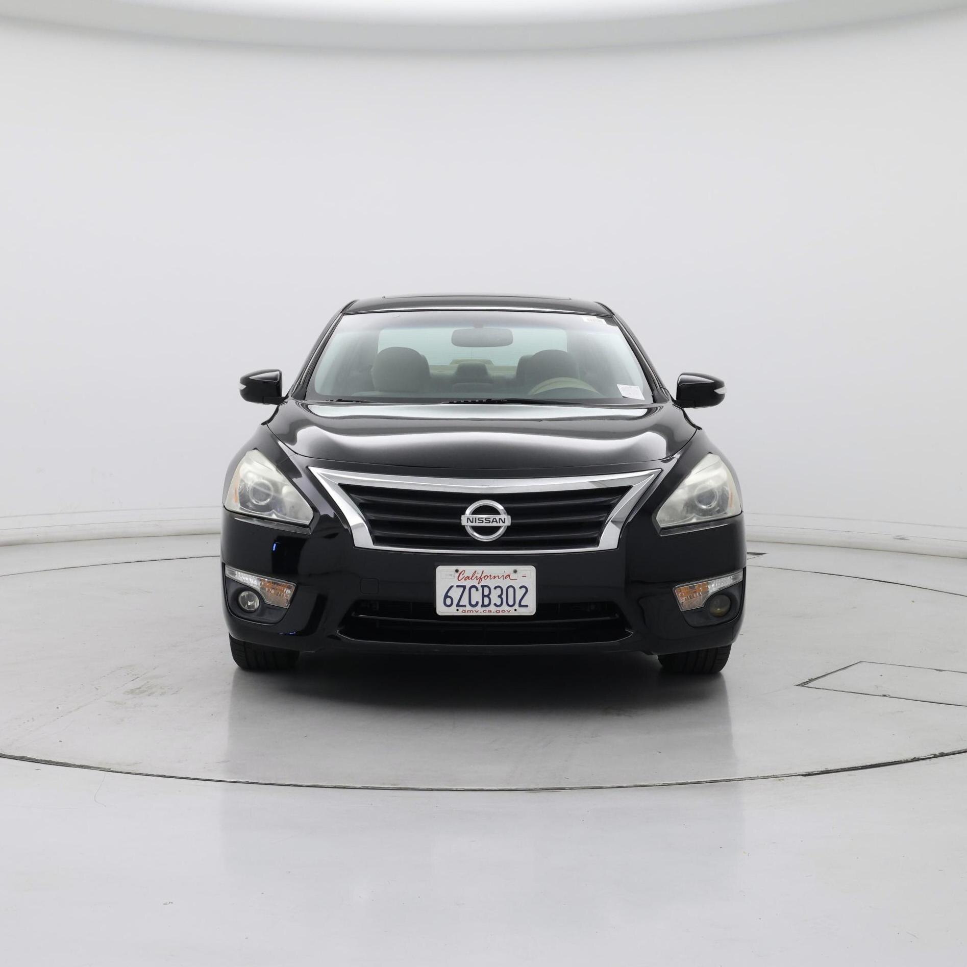 Thumbnail: 2013 Nissan Altima - 5