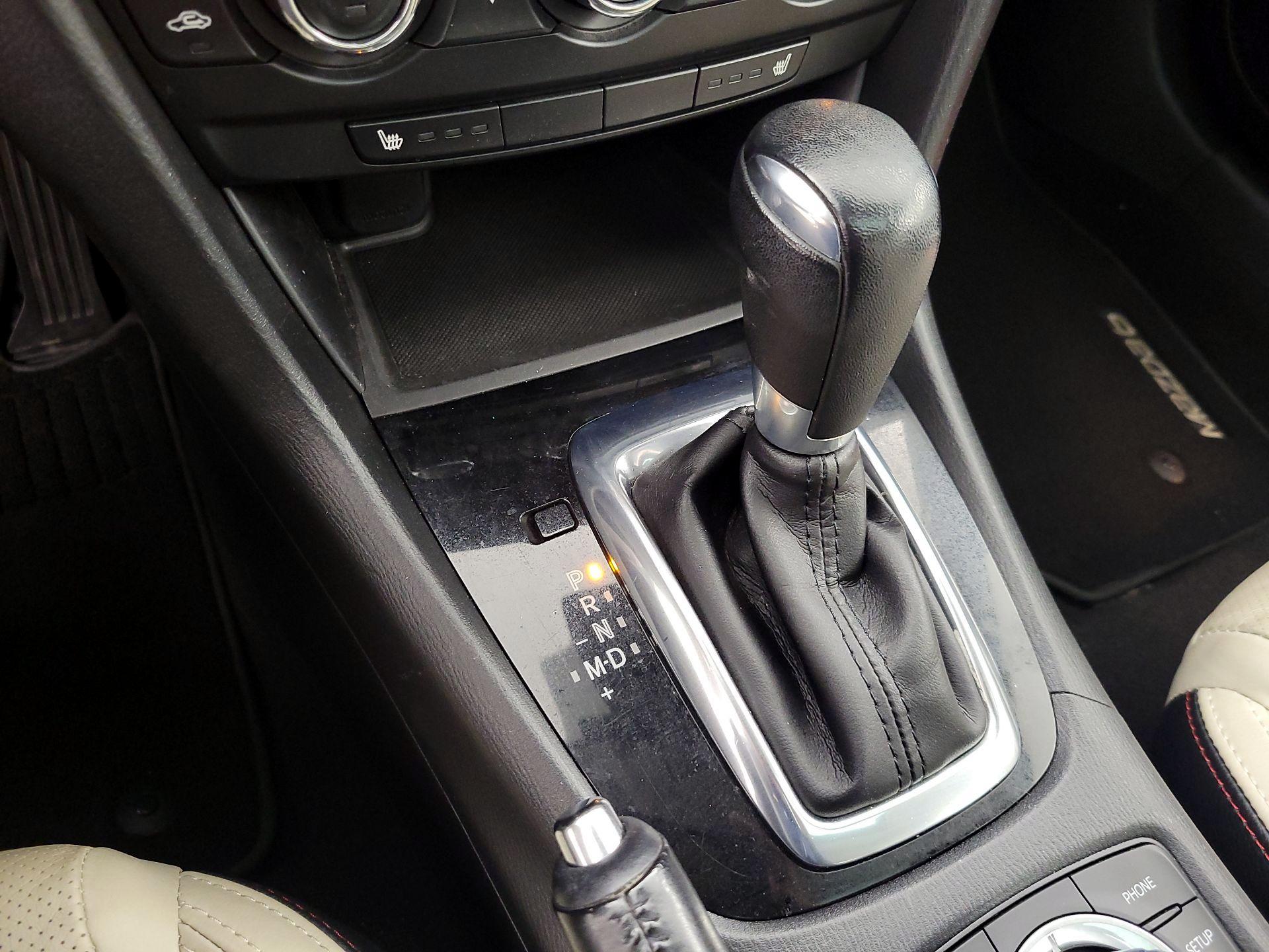 Thumbnail: 2015 Mazda Mazda6 - 18
