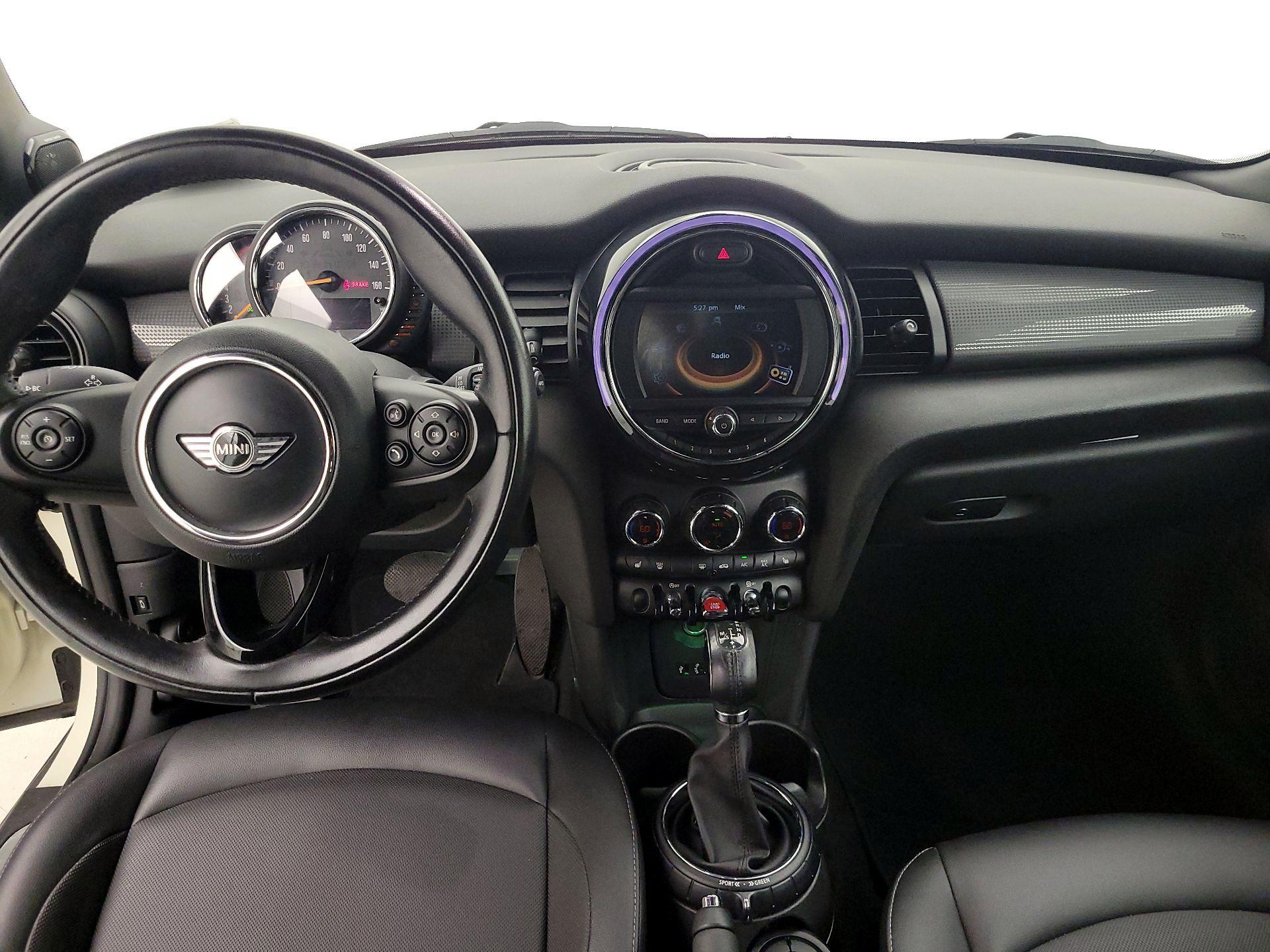 Thumbnail: 2017 MINI Cooper - 9