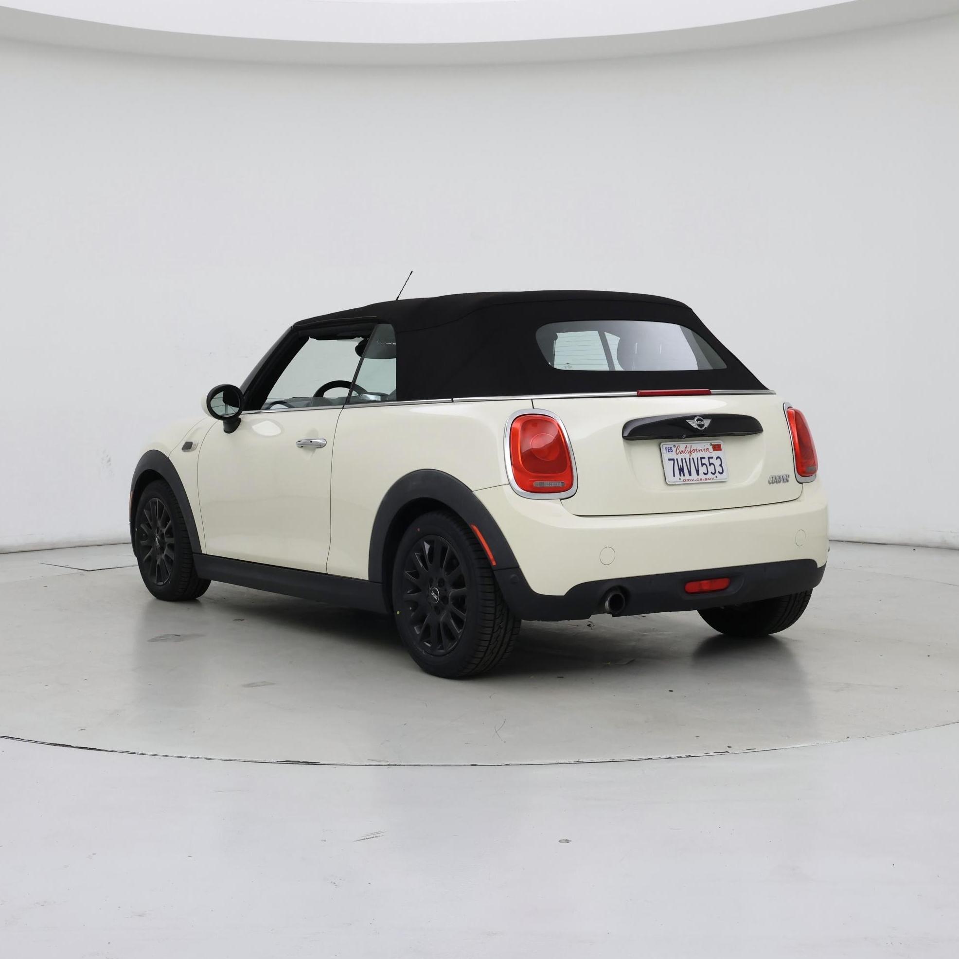 Thumbnail: 2017 MINI Cooper - 2