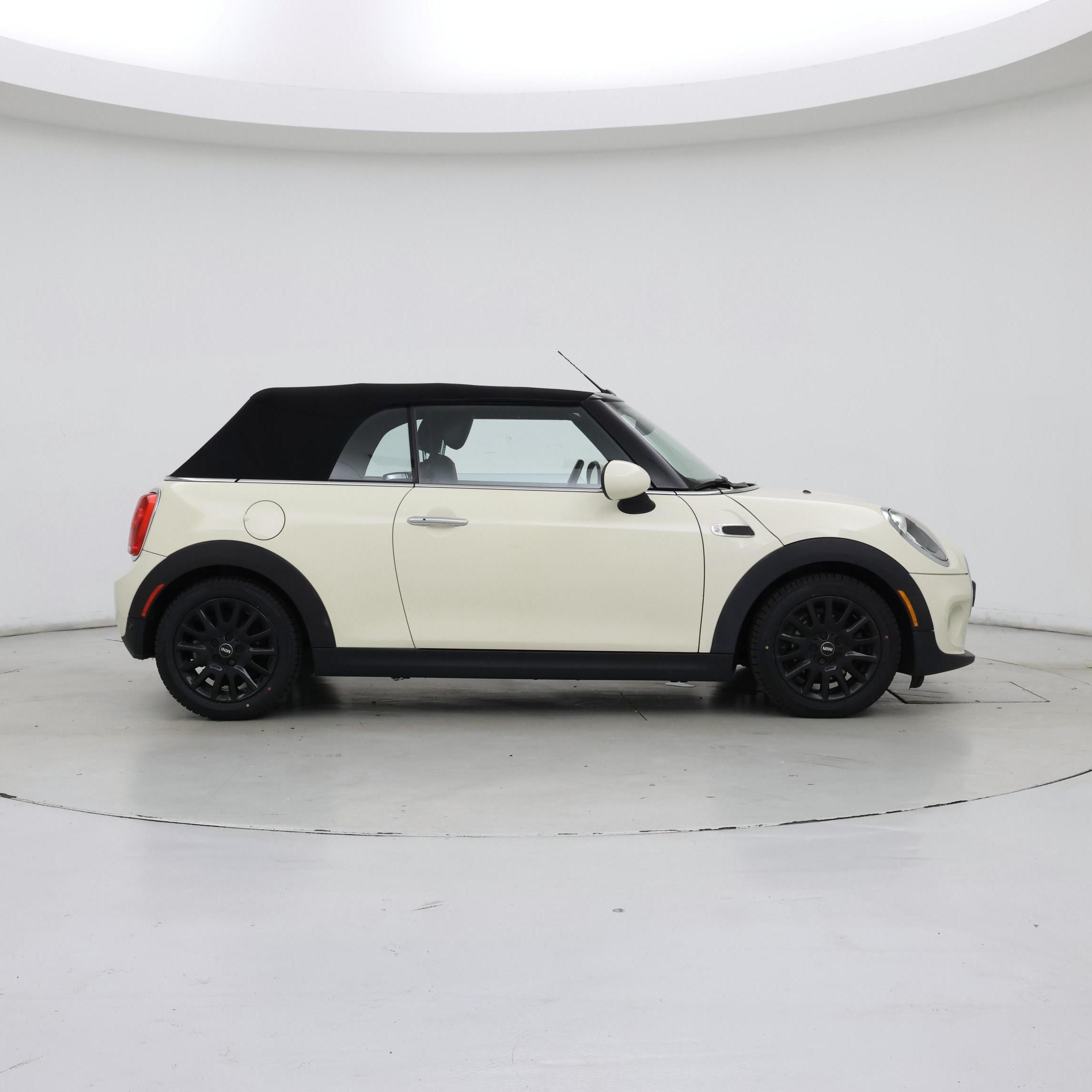 Thumbnail: 2017 MINI Cooper - 7
