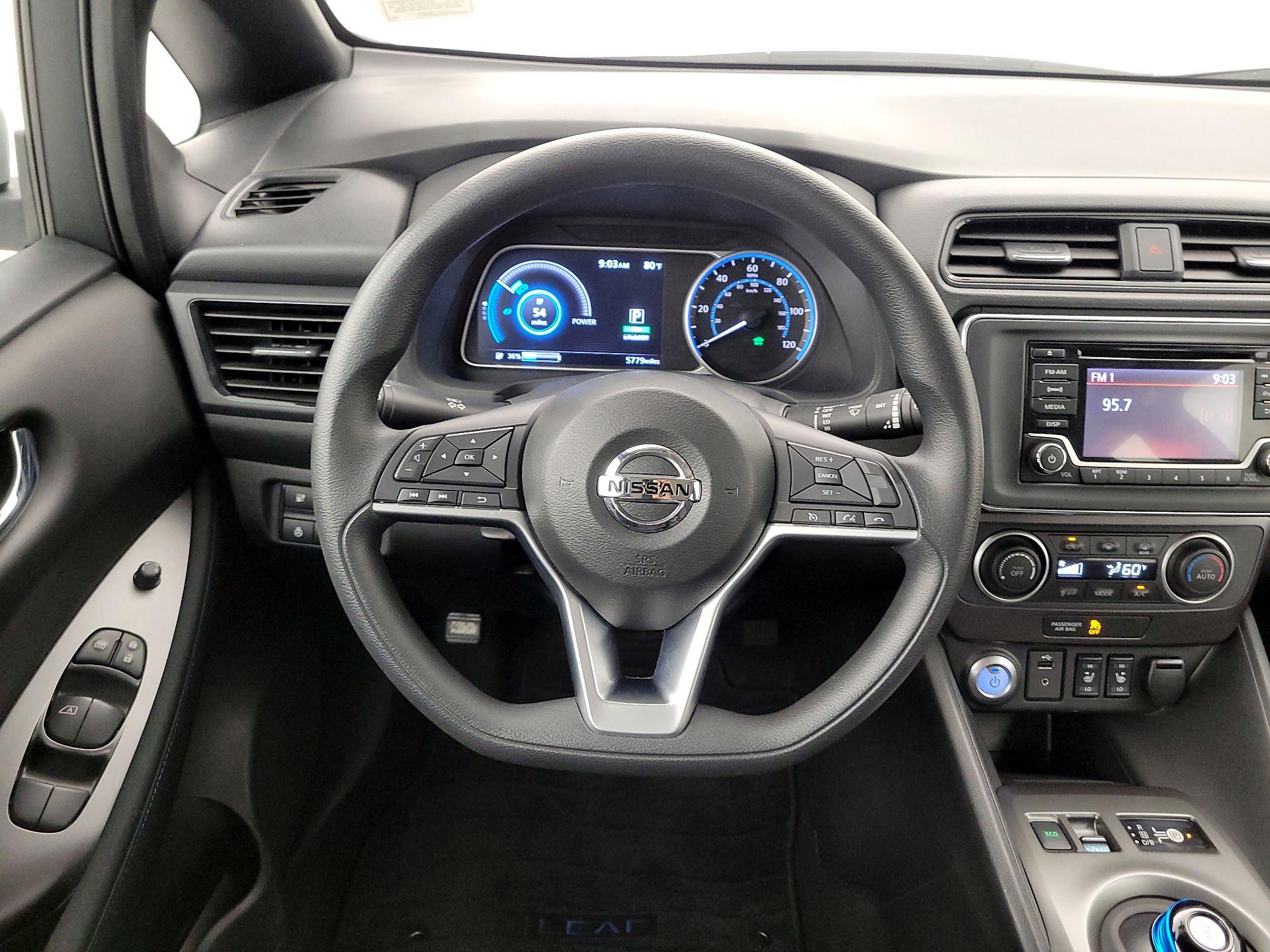 Thumbnail: 2019 Nissan Leaf - 10