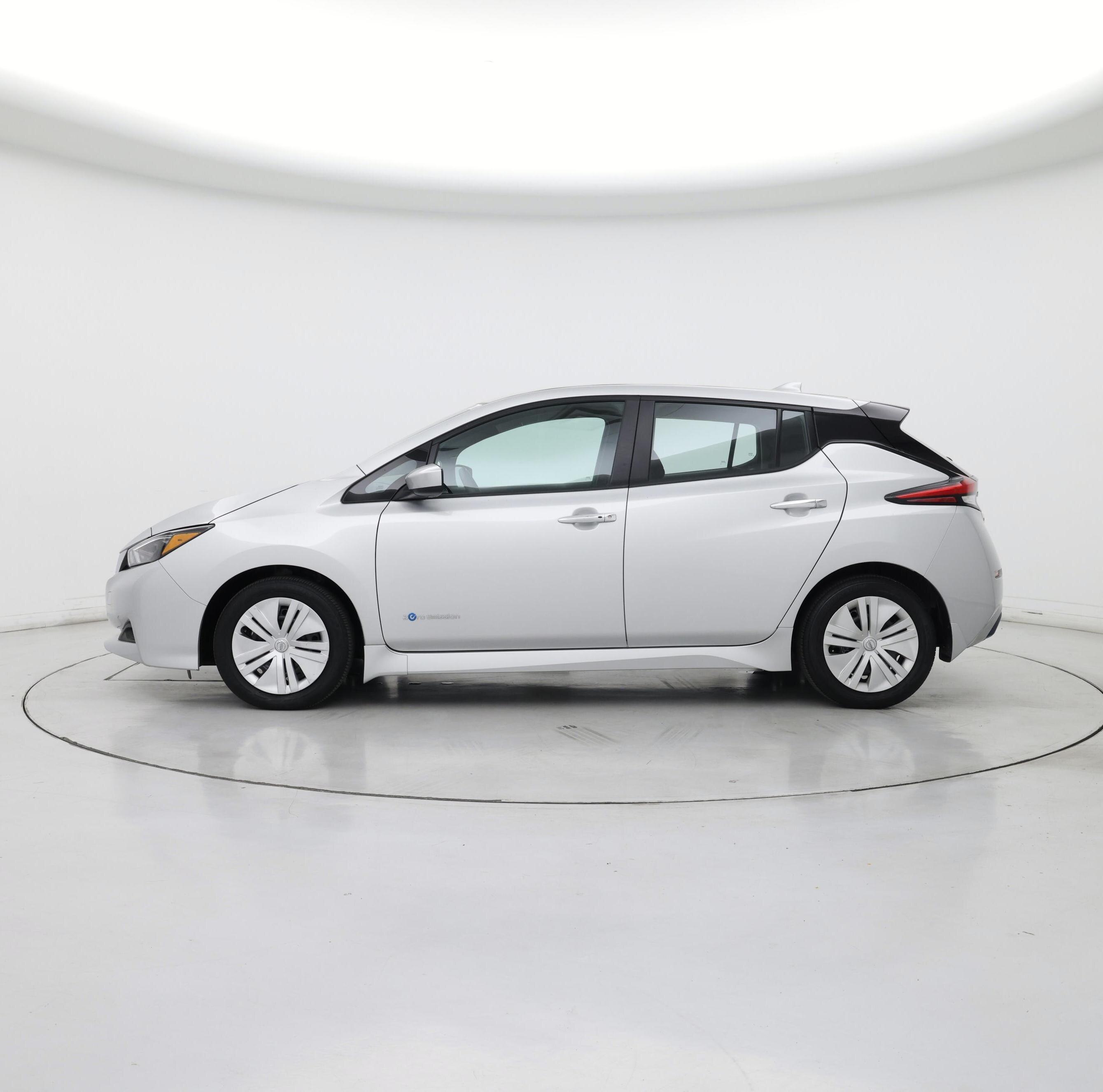 Thumbnail: 2019 Nissan Leaf - 3