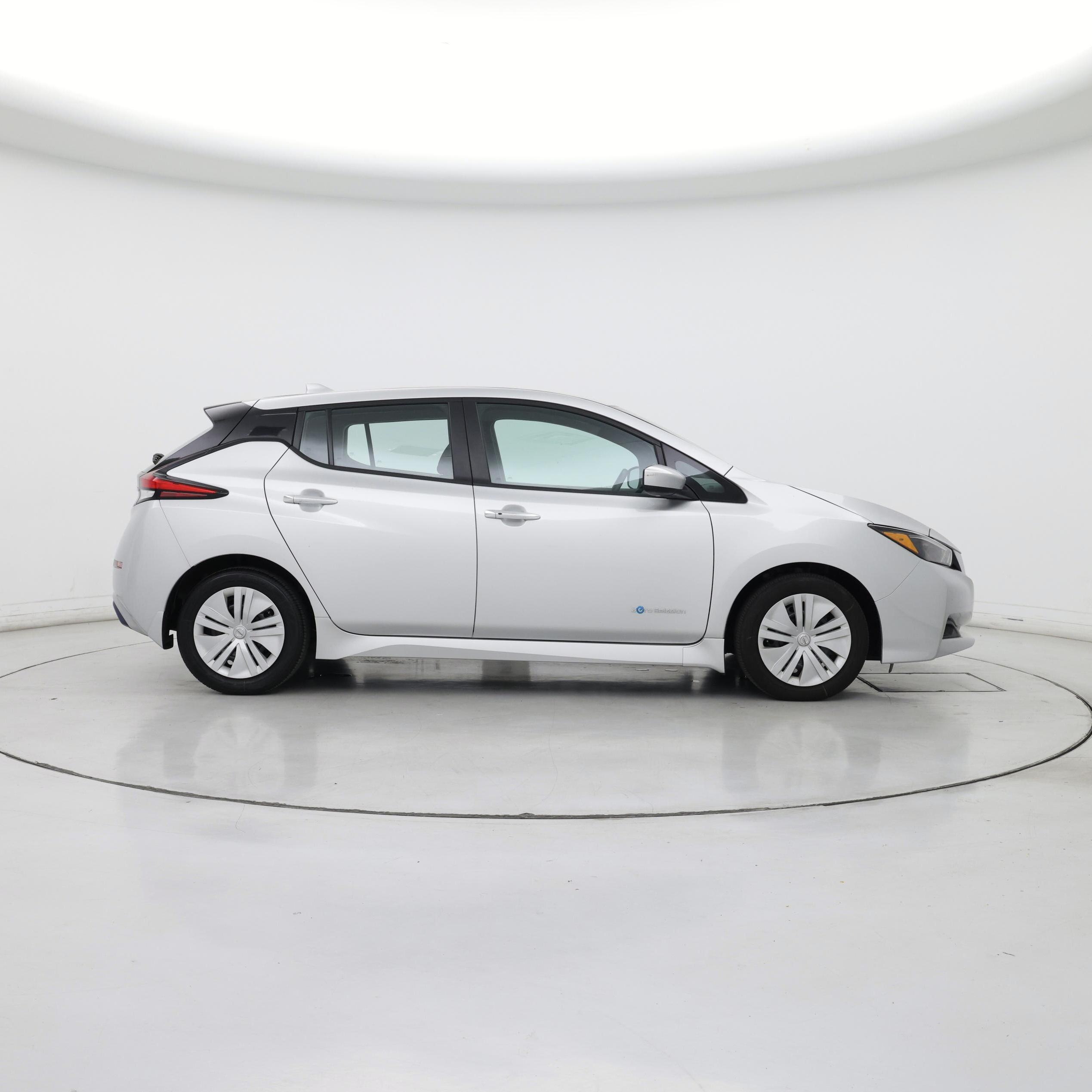 Thumbnail: 2019 Nissan Leaf - 7