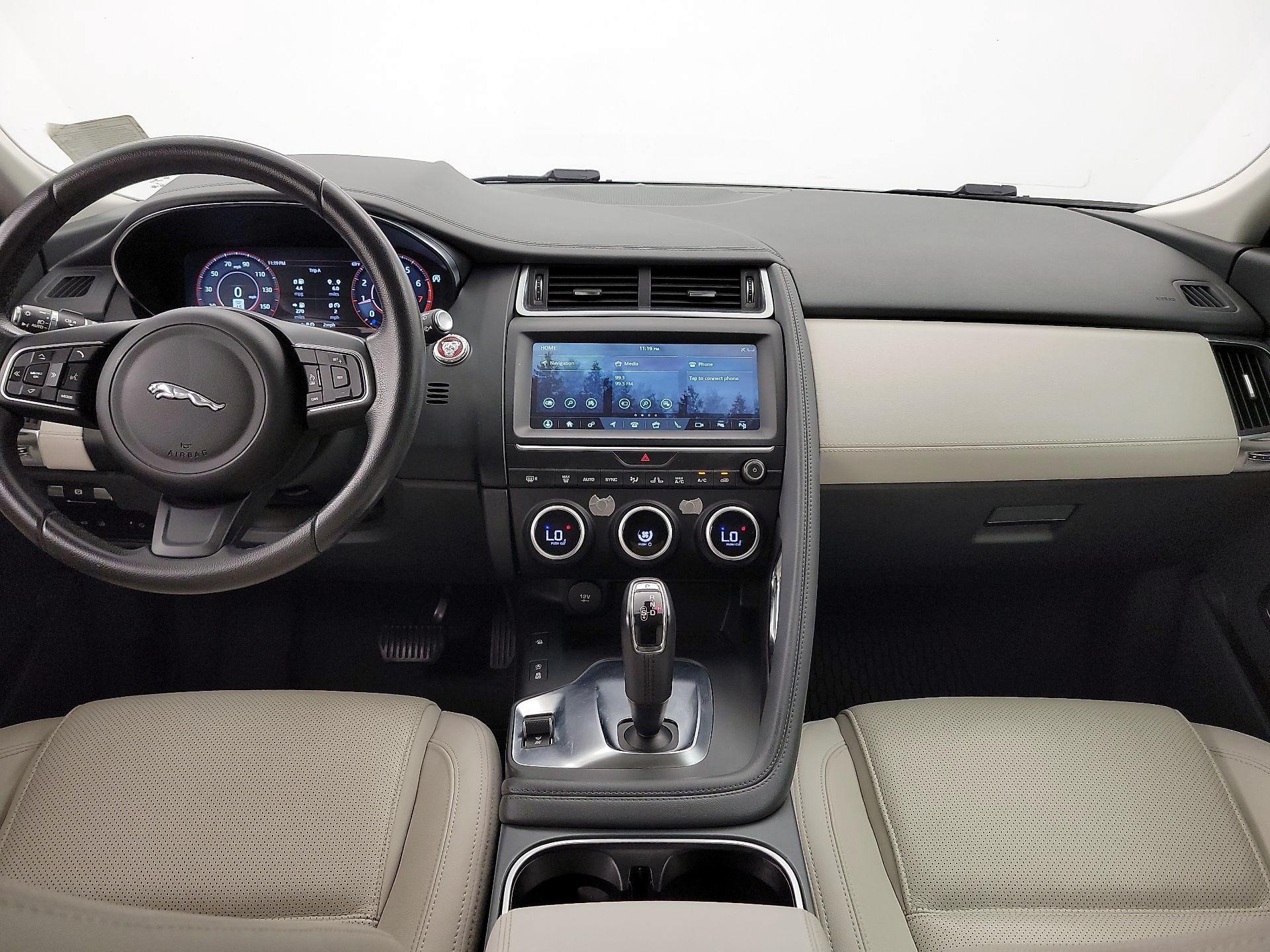 Thumbnail: 2020 Jaguar E-Pace - 9
