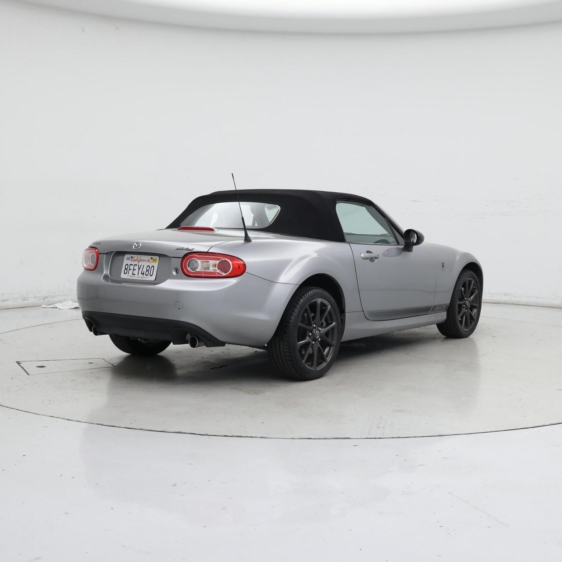 Thumbnail: 2014 Mazda MX-5 Miata - 8