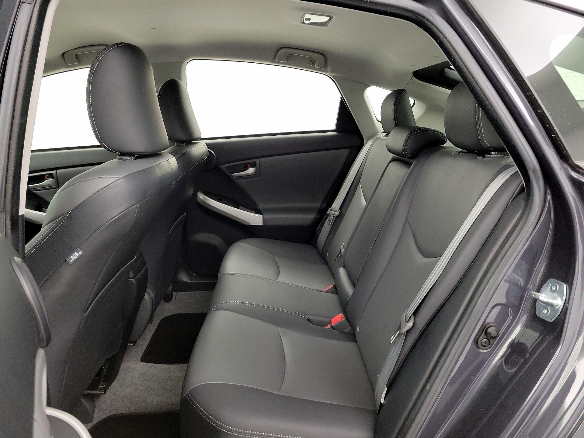 Thumbnail: 2015 Toyota Prius - 20