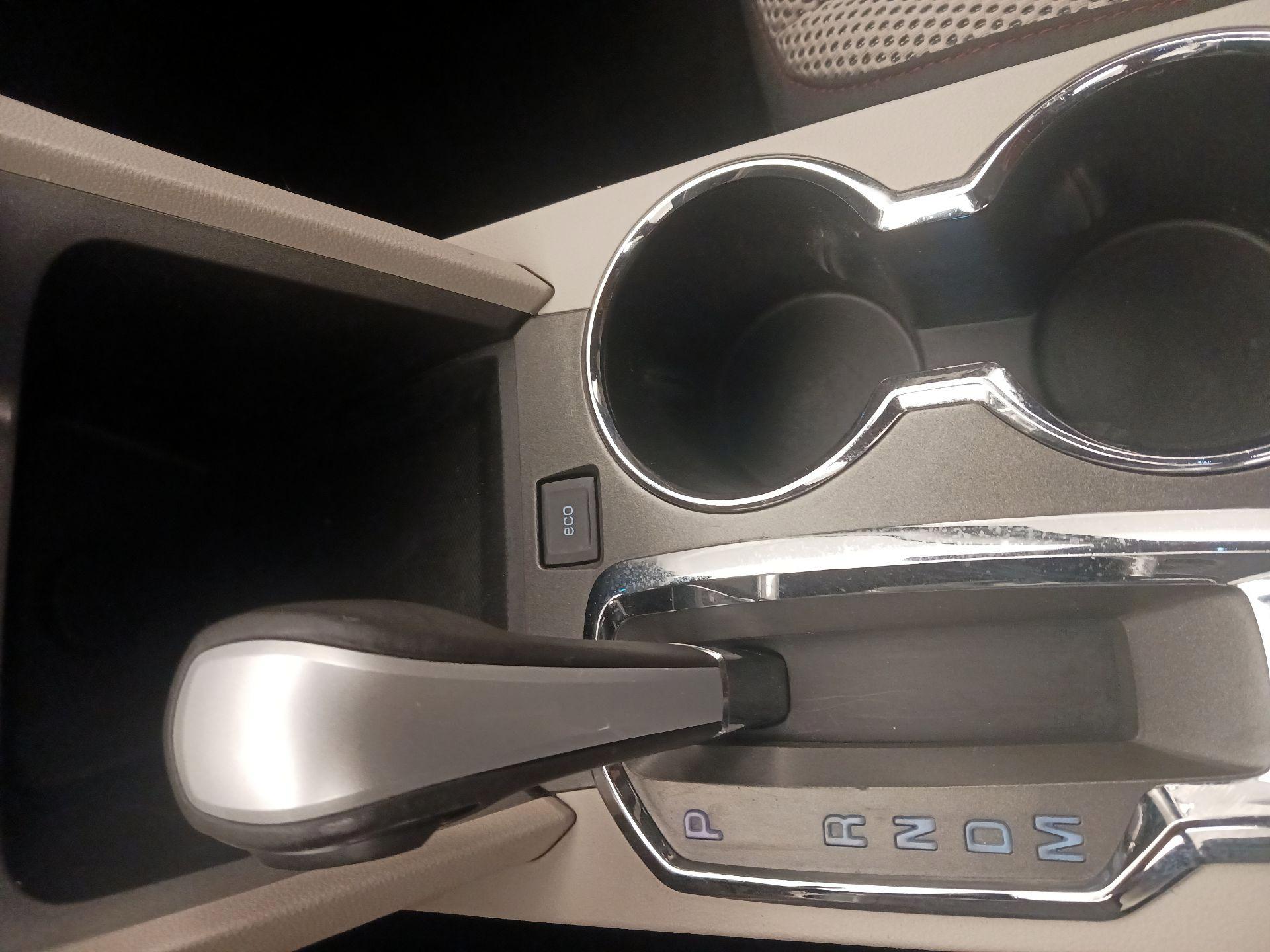 Thumbnail: 2013 Chevrolet Equinox - 16