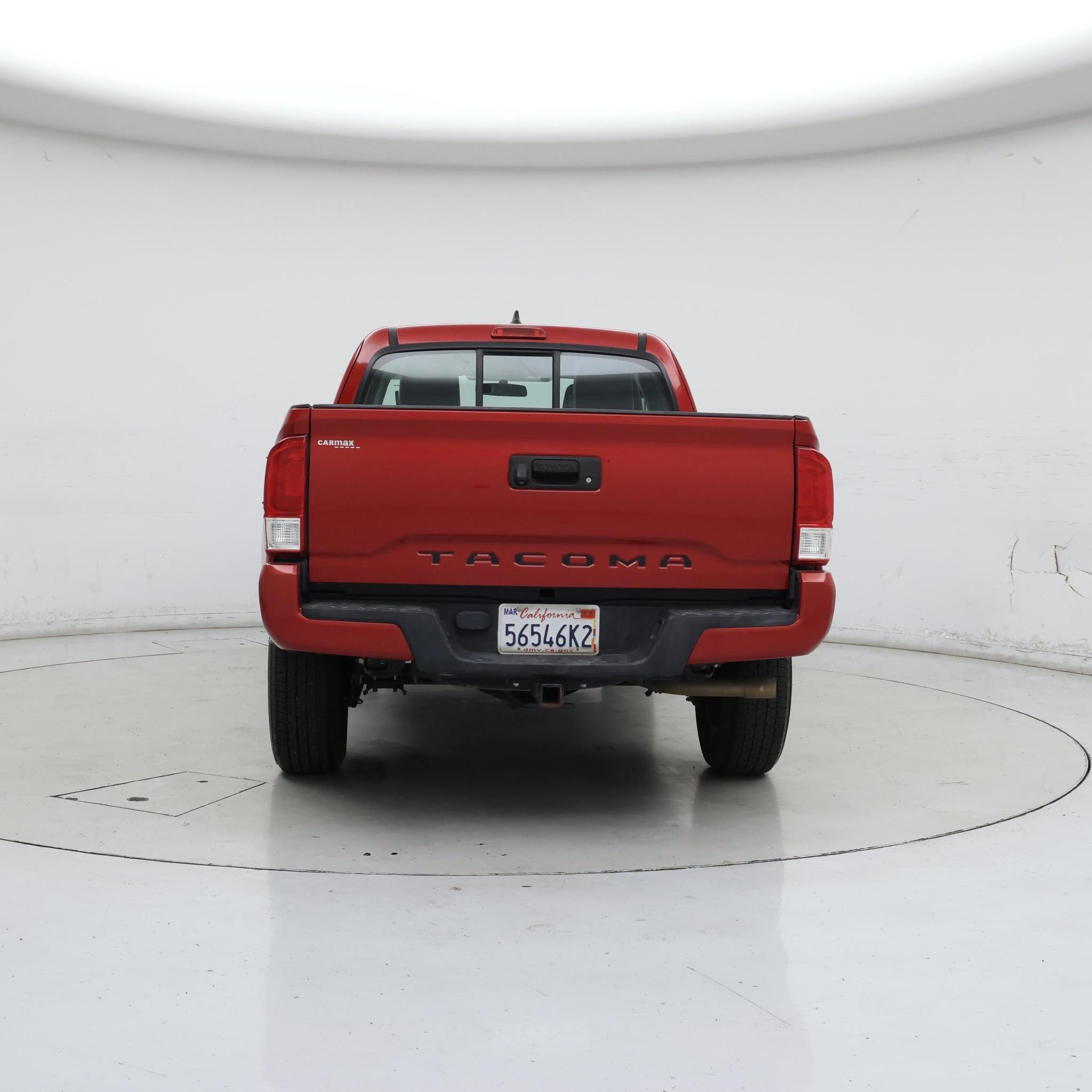 Thumbnail: 2017 Toyota Tacoma - 6