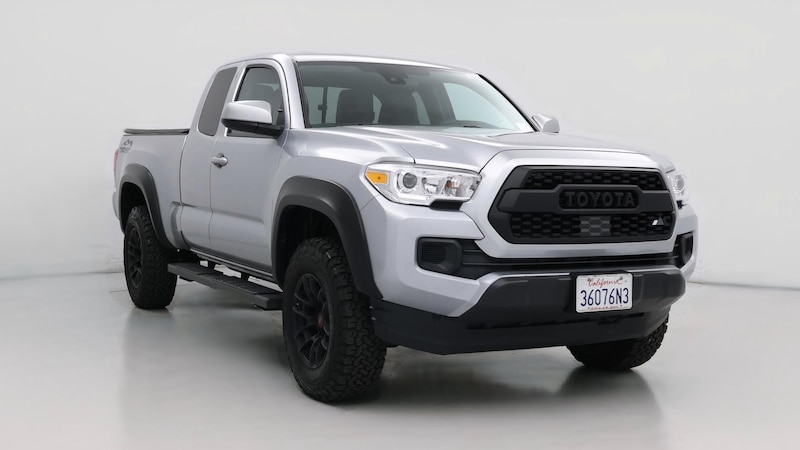 2022 Toyota Tacoma SR5 Hero Image