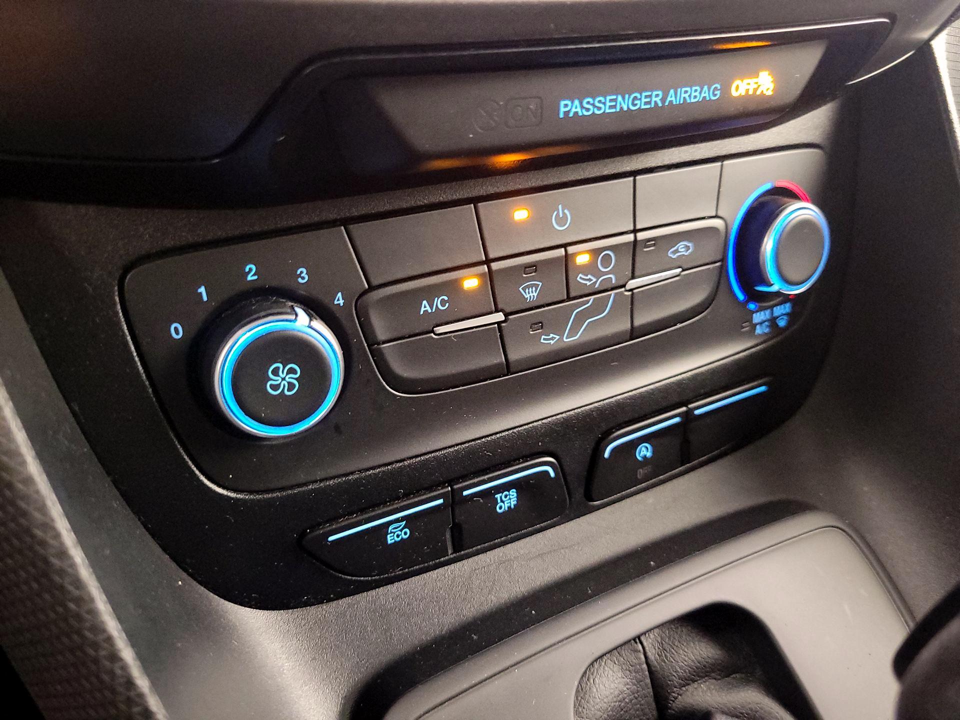Thumbnail: 2020 Ford Transit Series - 16