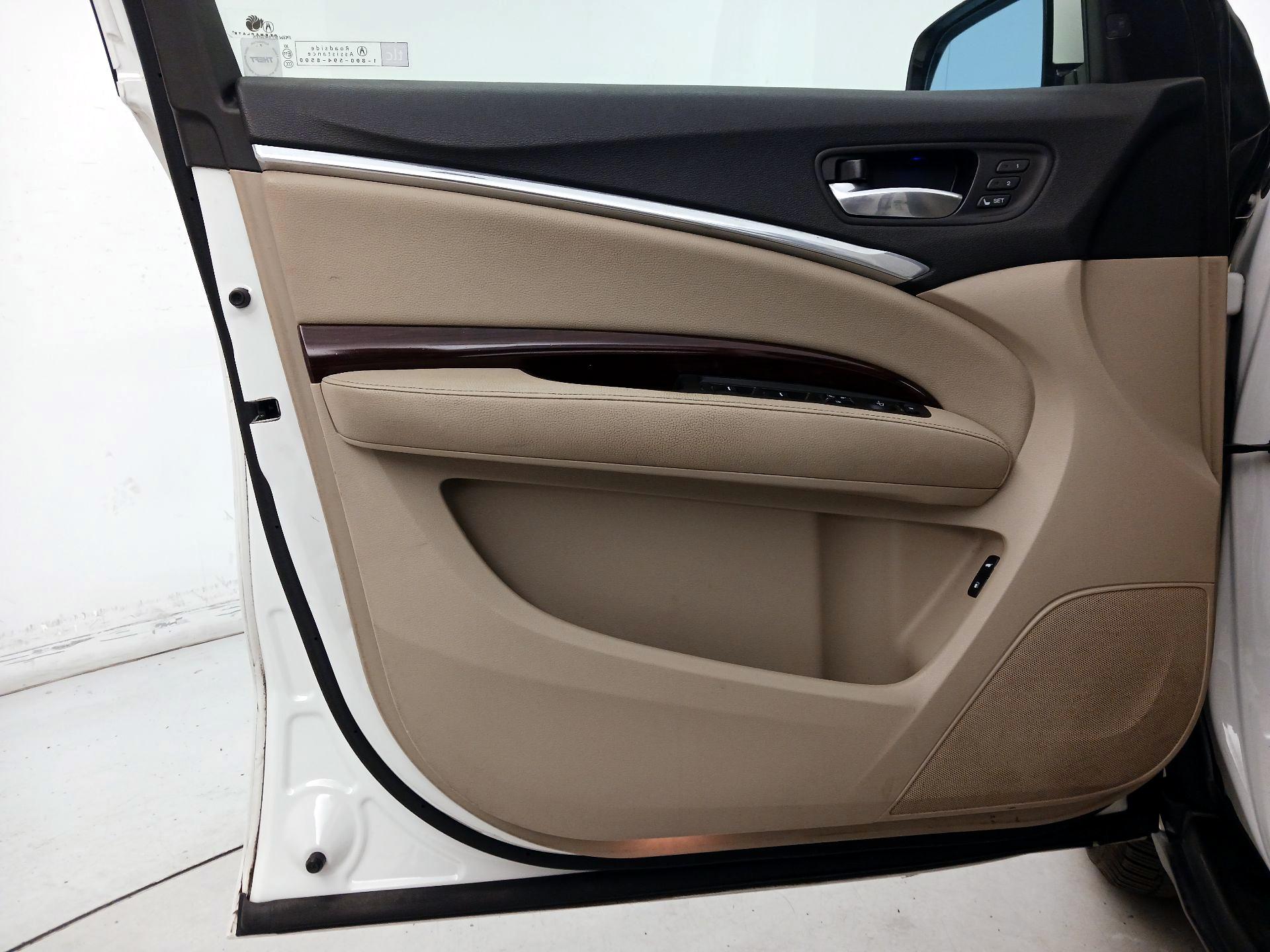 Thumbnail: 2014 Acura MDX - 12
