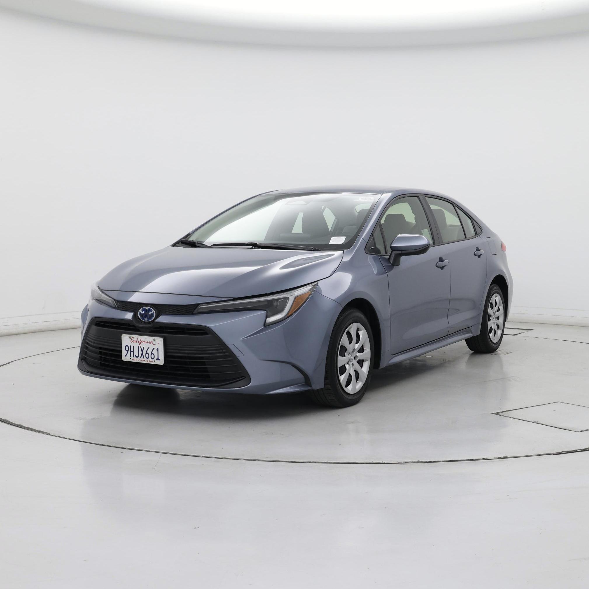 Thumbnail: 2023 Toyota Corolla - 4
