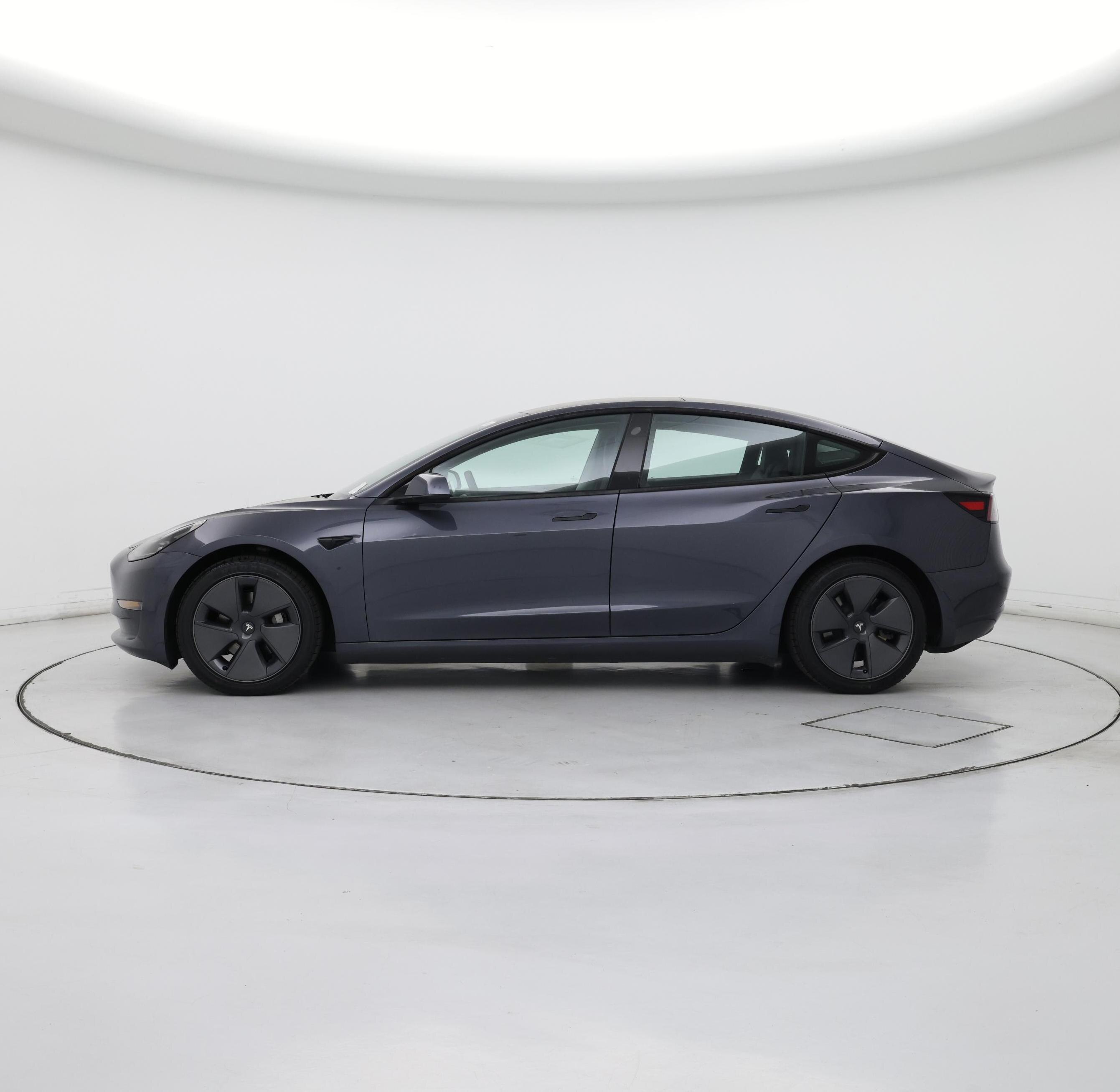 Thumbnail: 2022 Tesla Model 3 - 3