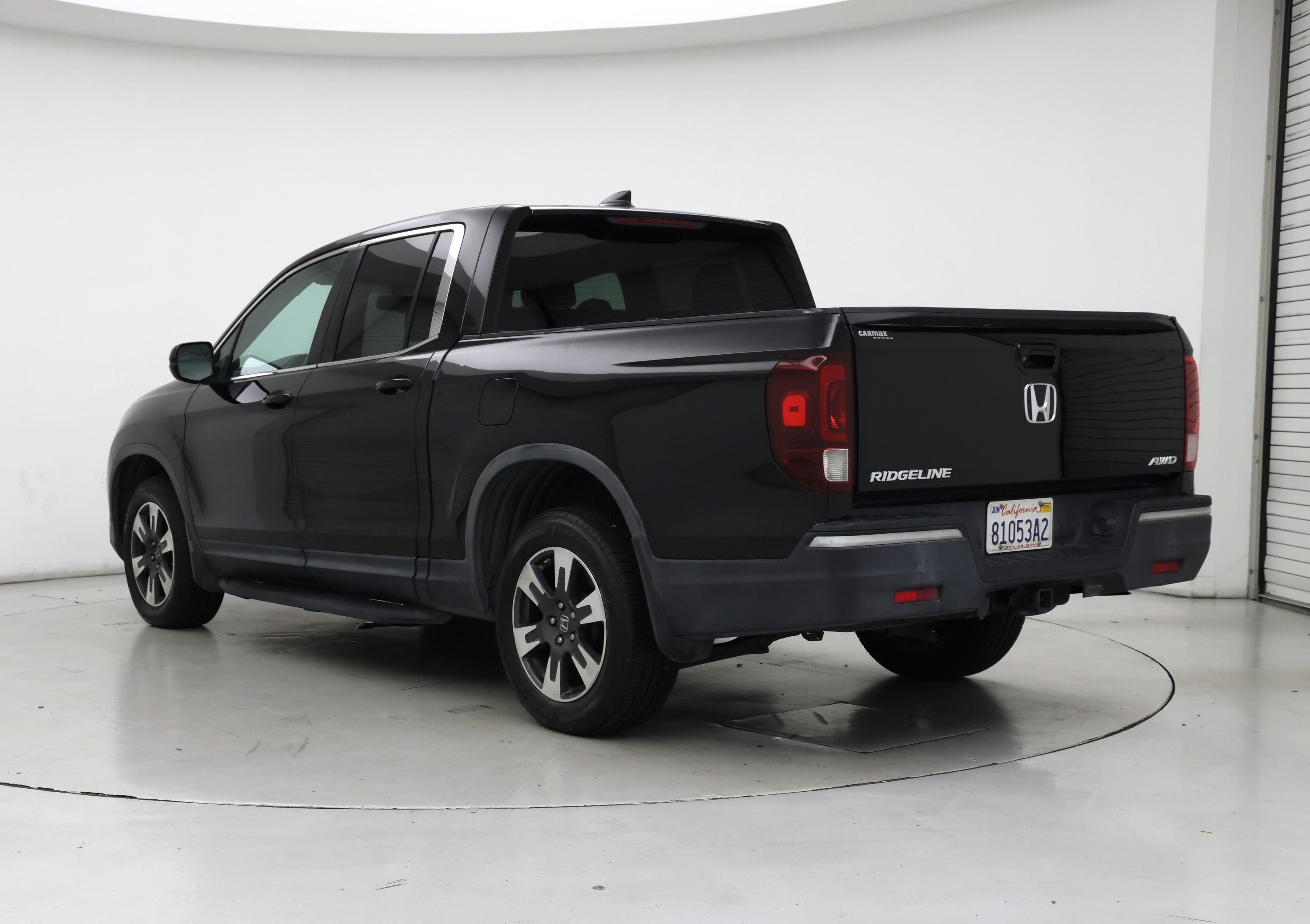 Thumbnail: 2017 Honda Ridgeline - 2