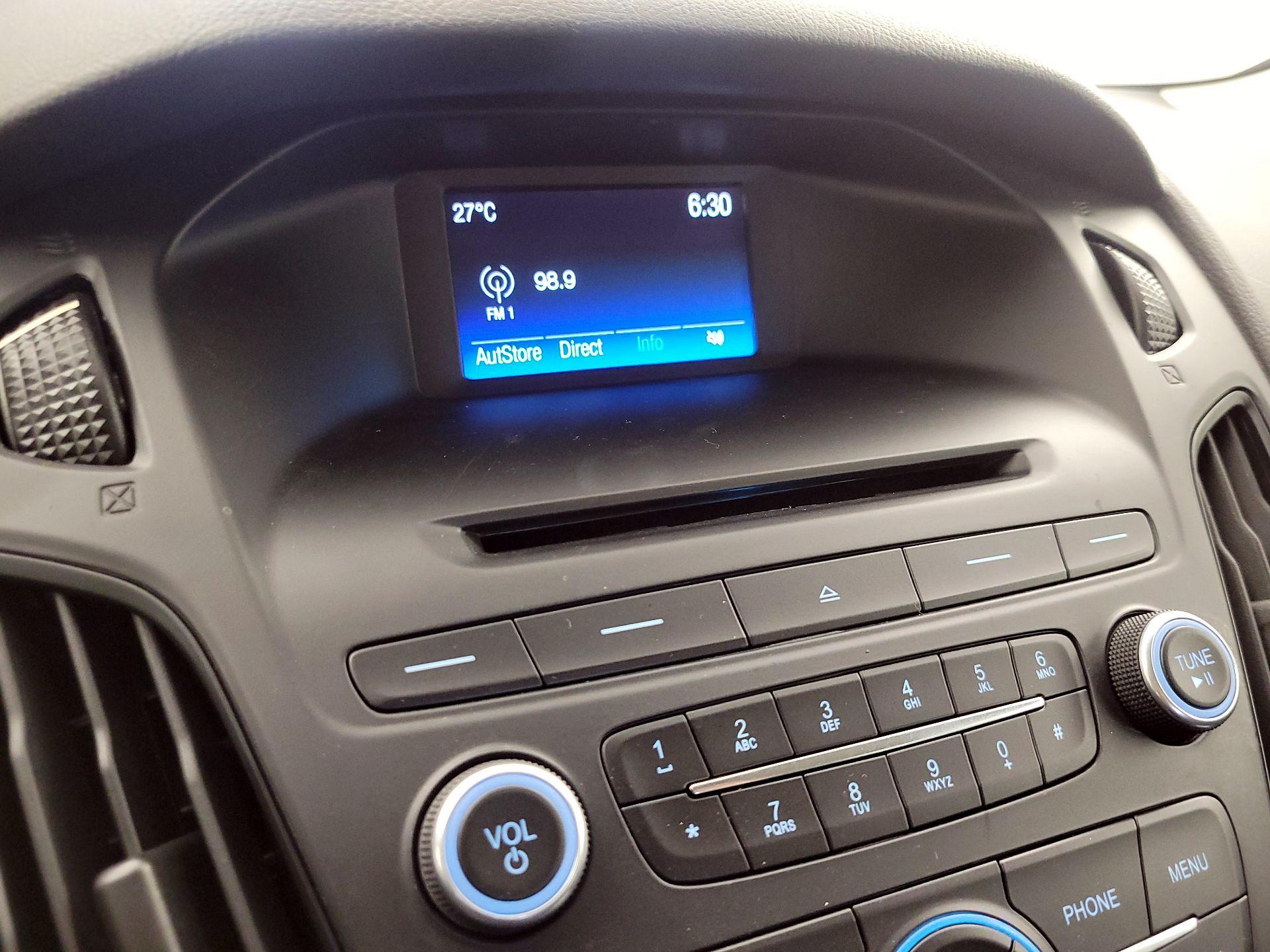 Thumbnail: 2016 Ford Focus - 15