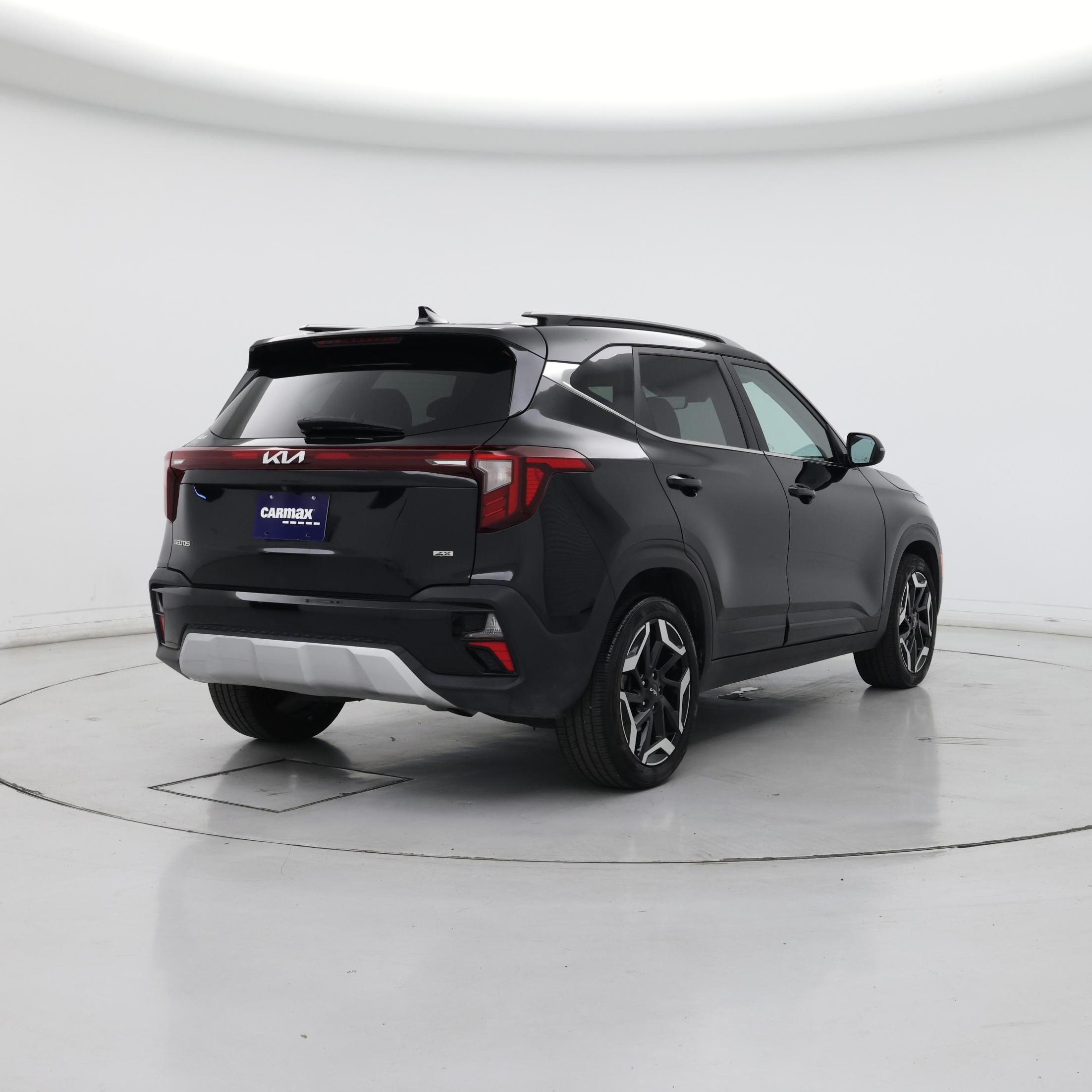 Thumbnail: 2024 Kia Seltos - 8