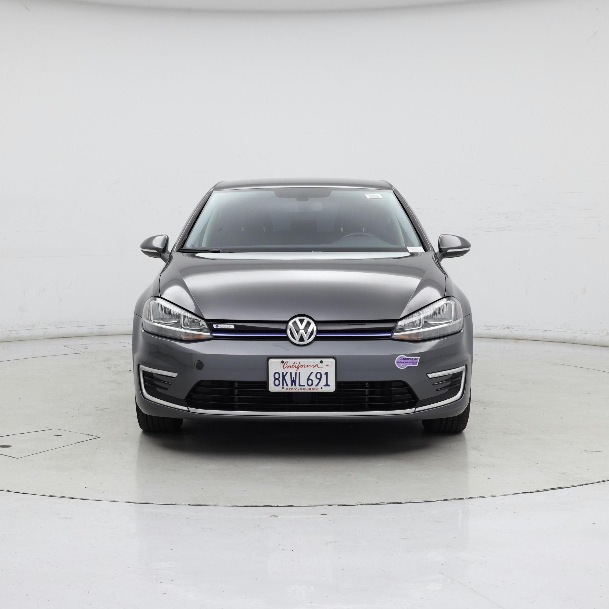 Thumbnail: 2019 Volkswagen e-Golf - 5